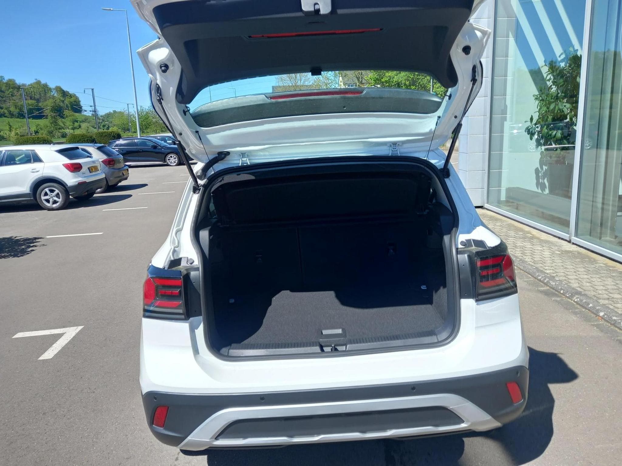 VW T-Cross Life 1.0 TSI (2025) - Photo 7