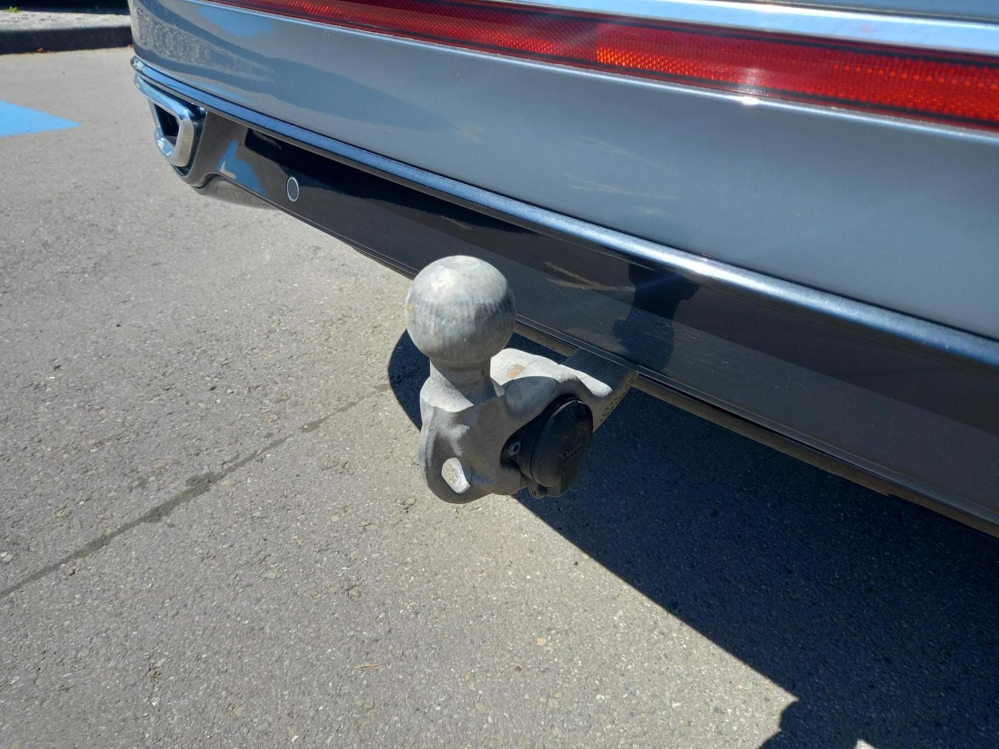 VW Tiguan R-Line 2.0 TDI (2021) - Photo 9