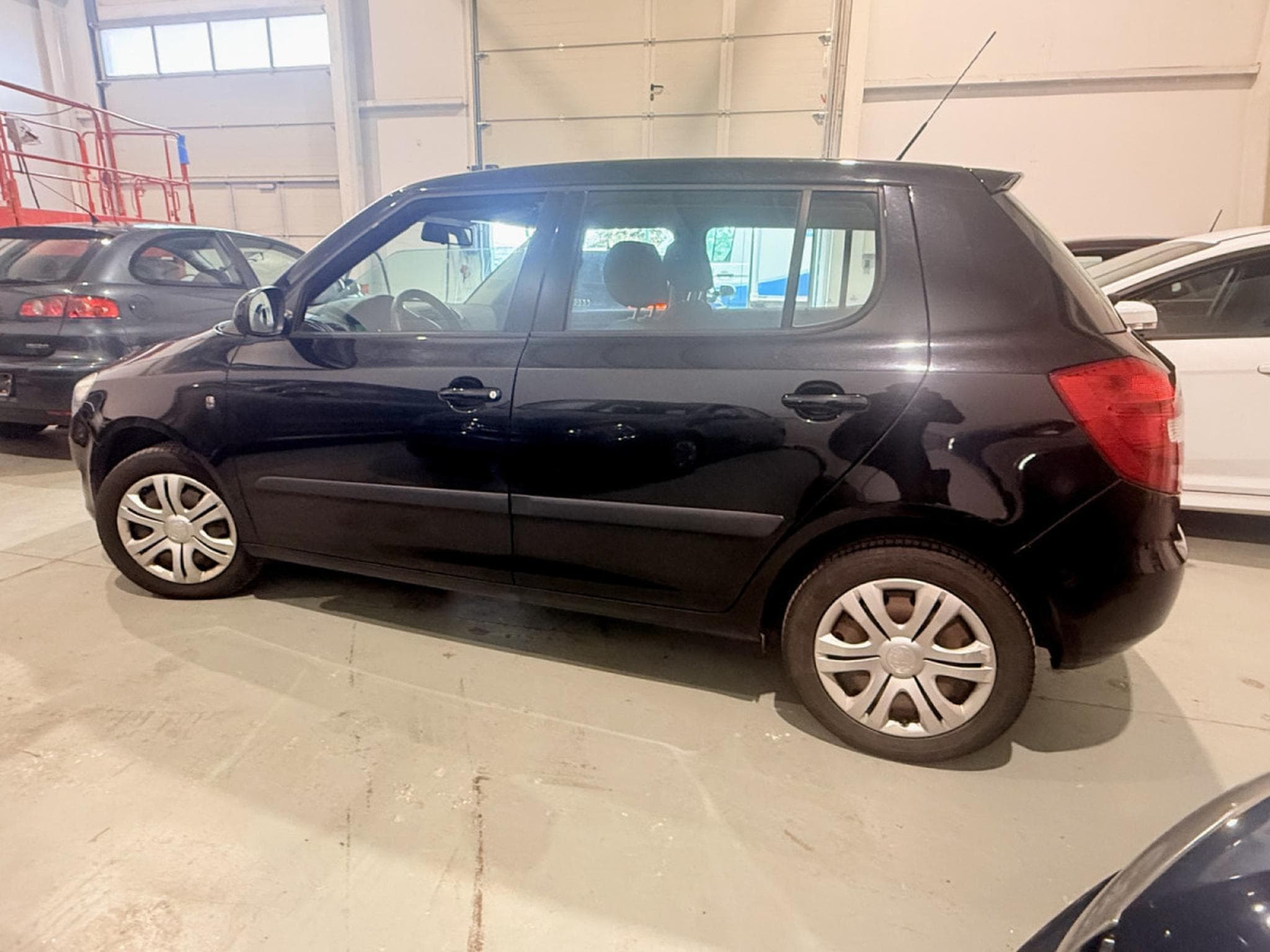Skoda Fabia 1.2i 60 Ambiente (2011) - Photo 3