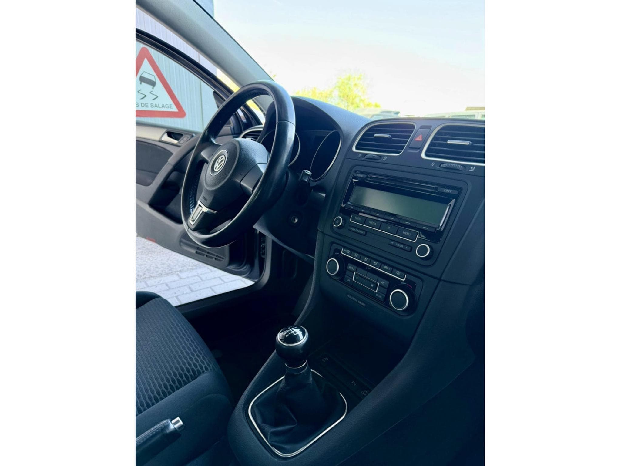 VW Golf 1.6 Tdi 105 comfortline (2011) - Photo 5