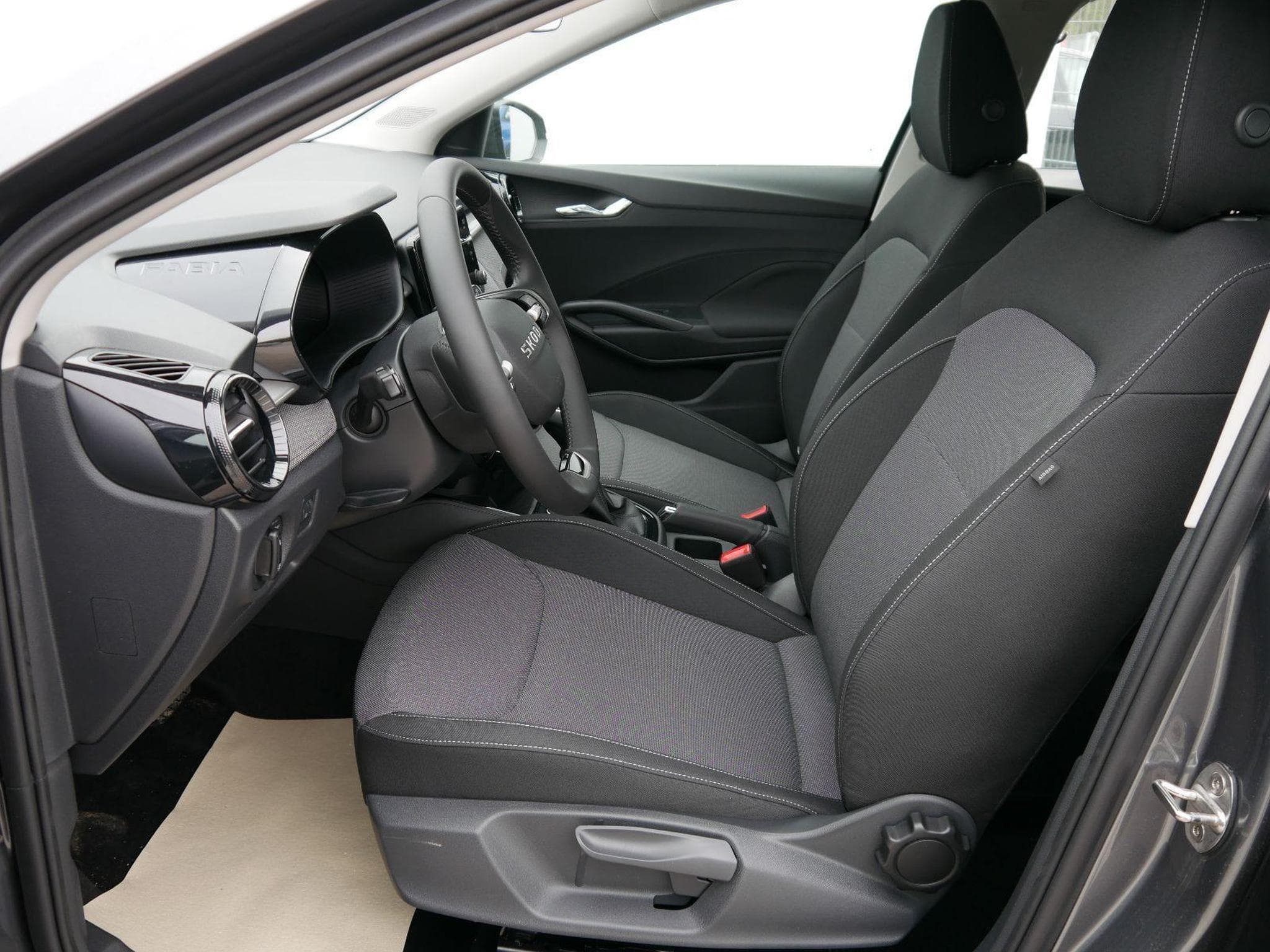 Skoda Fabia Selection (2026) - Photo 9