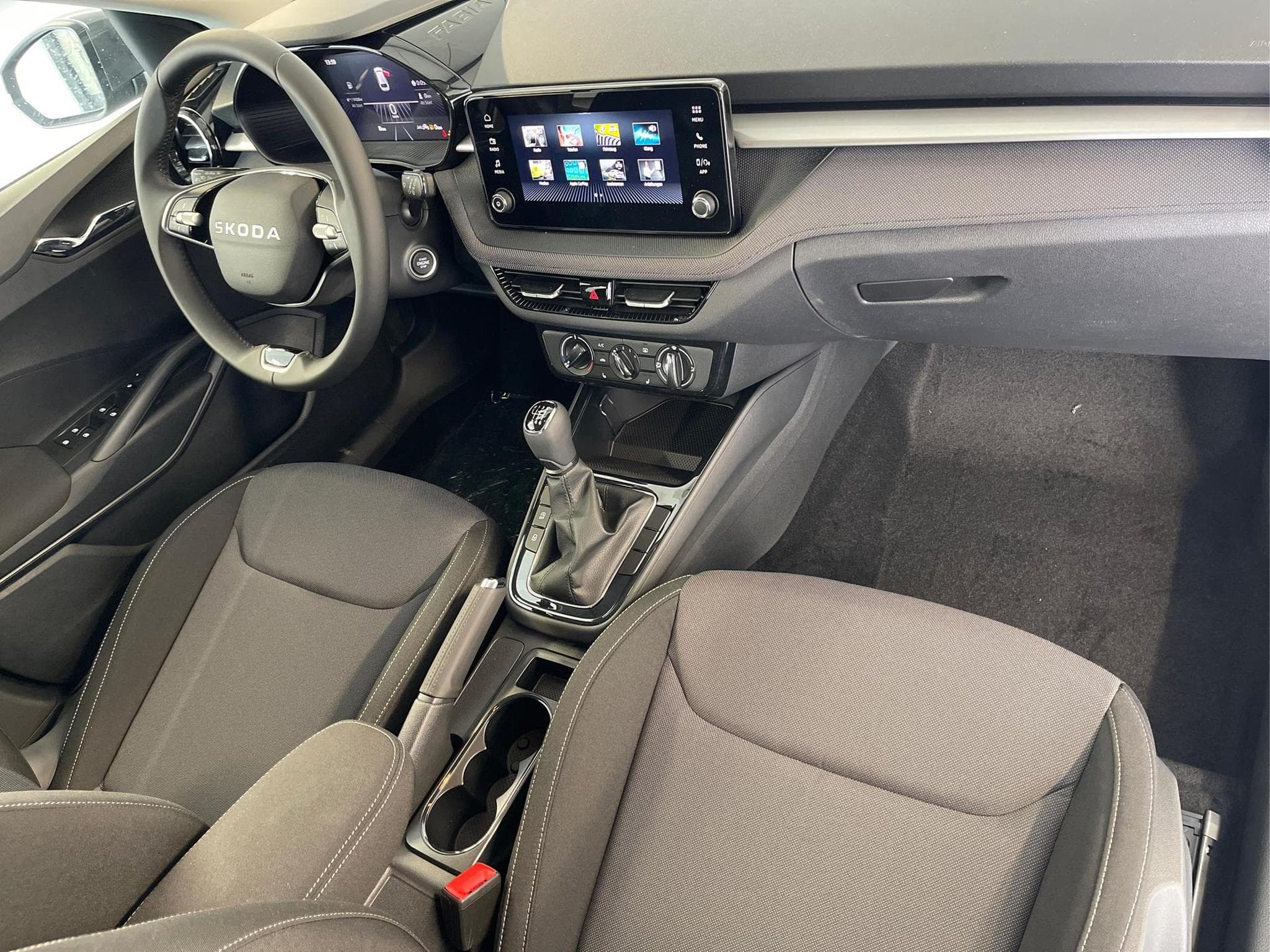 Skoda Fabia Selection (2026) - Foto 13