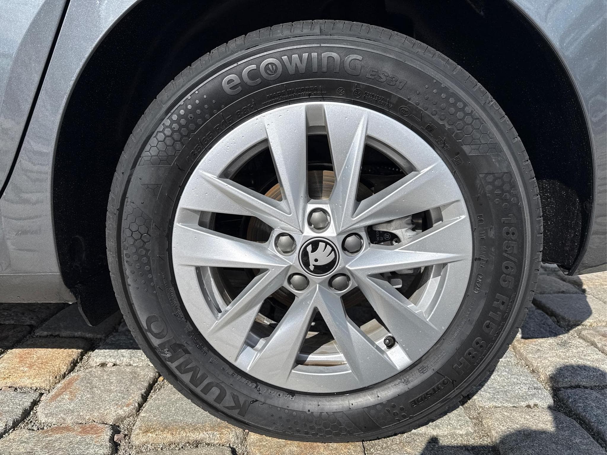 Skoda Fabia Sondermodell 130 Jahre (2026) - Foto 12