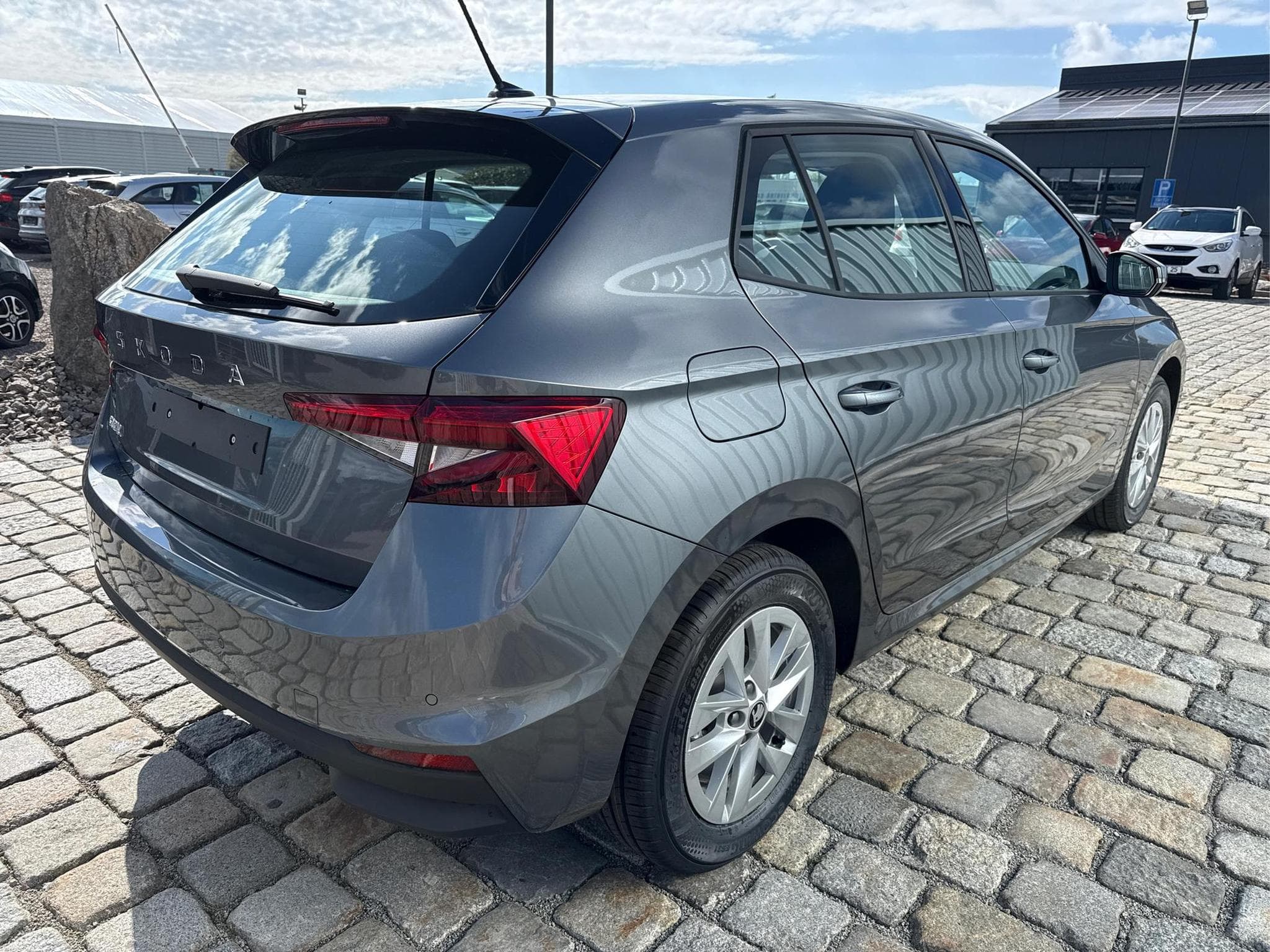 Skoda Fabia Sondermodell 130 Jahre (2026) - Foto 6