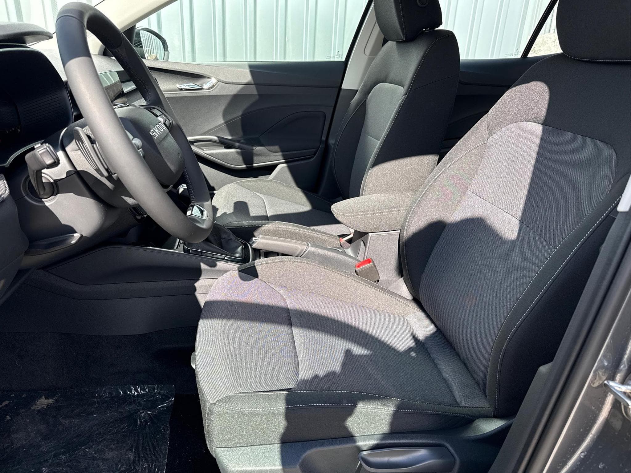 Skoda Fabia Sondermodell 130 Jahre (2026) - Foto 9