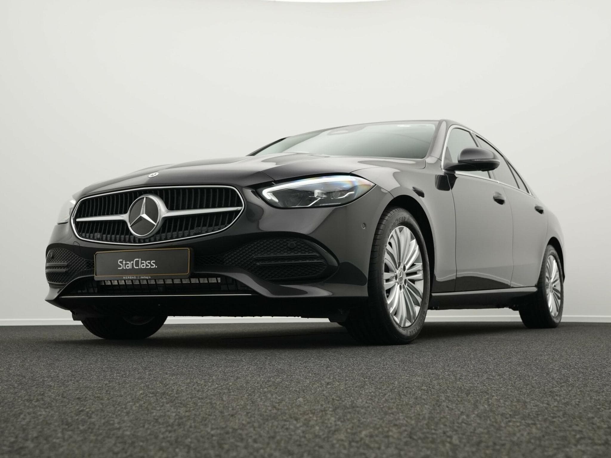 Mercedes C 180 LED+Kamera+AHK+Apple (2024) - Photo 8