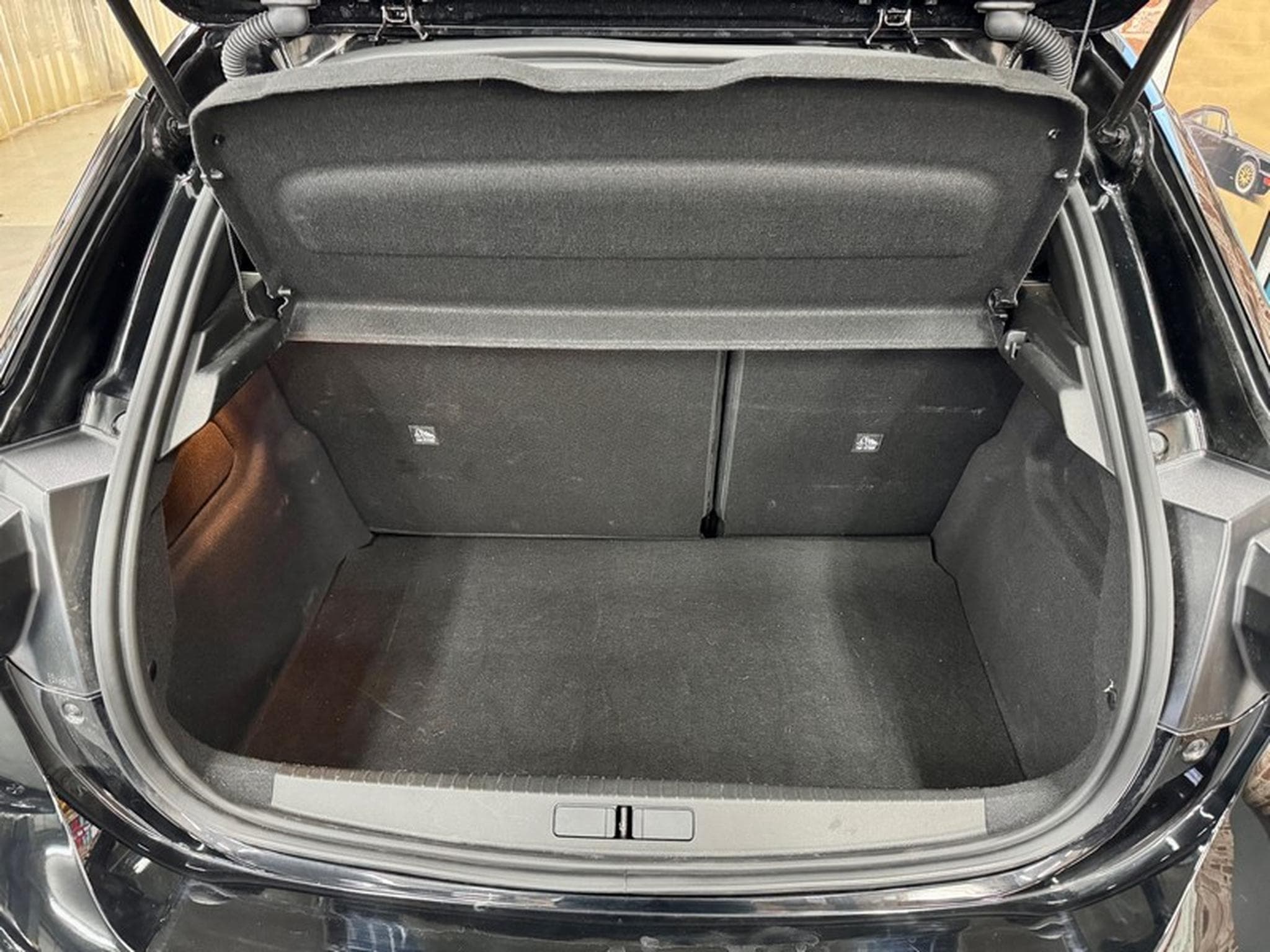 Opel Corsa Corsa 1.2 Turbo 101cv Auto EDITION (2025) - Photo 7