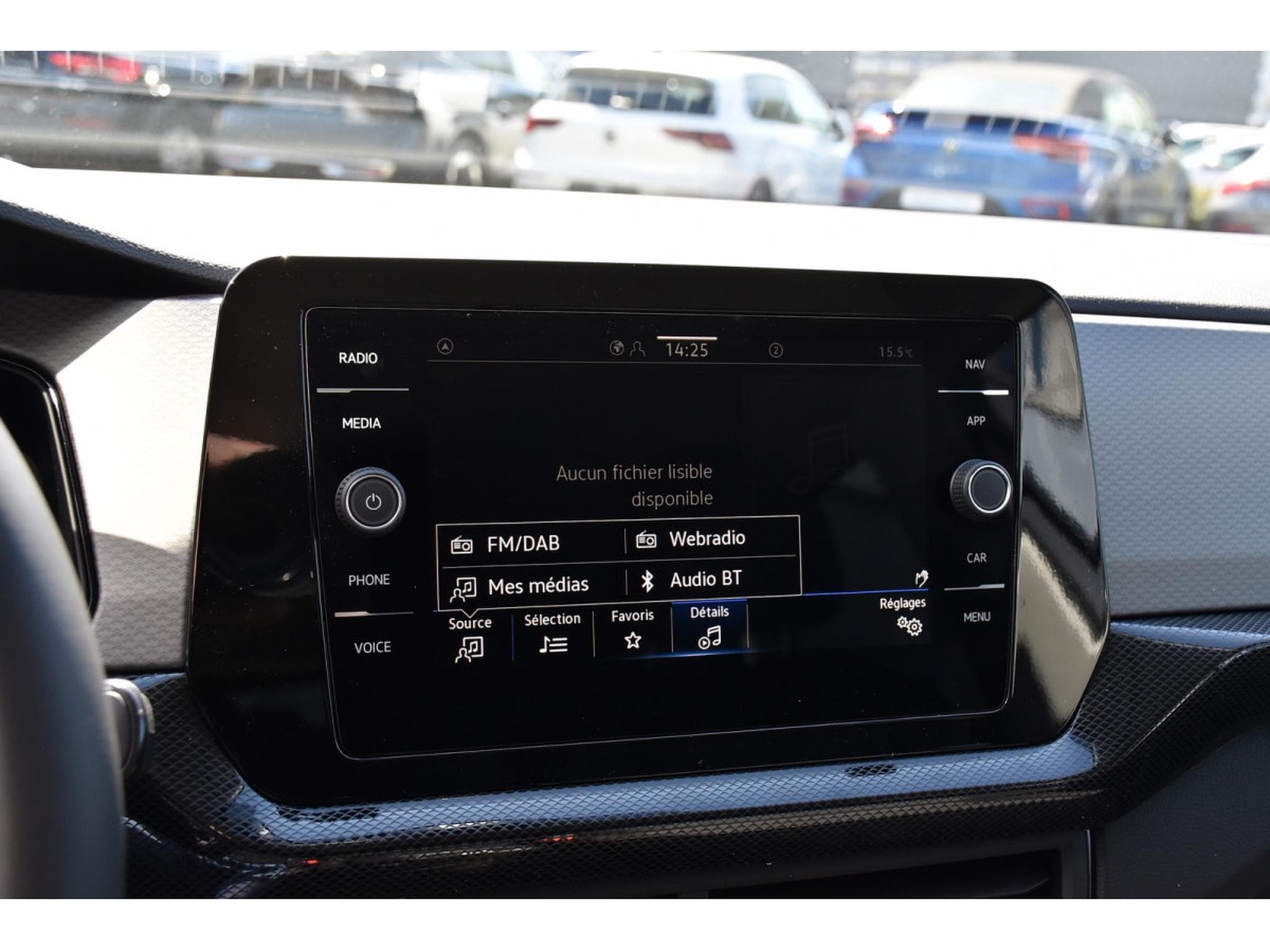 VW T-Cross 1.0 TSI Life DSG SG CHFF ACC TRAVEL SIDE CAM NEUF (2026) - Foto 10