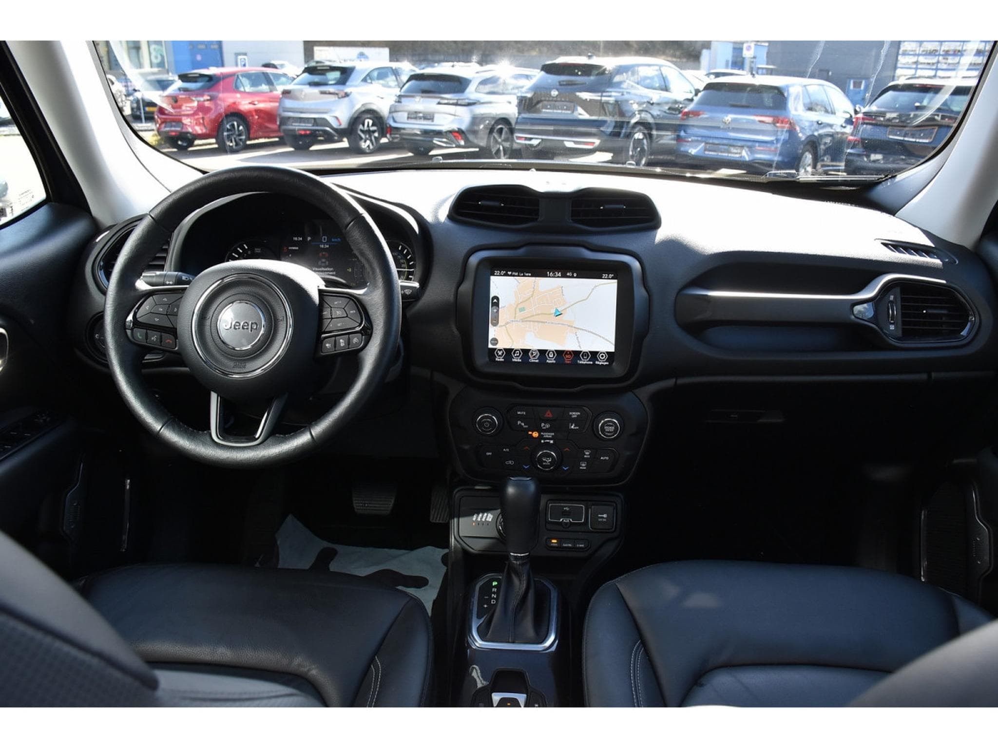 Jeep Renegade 4Xe 1.3 T4 PHEV AWD S CUIR PANO ACC LANE SIDE GPS CAM (2022) - Foto 10