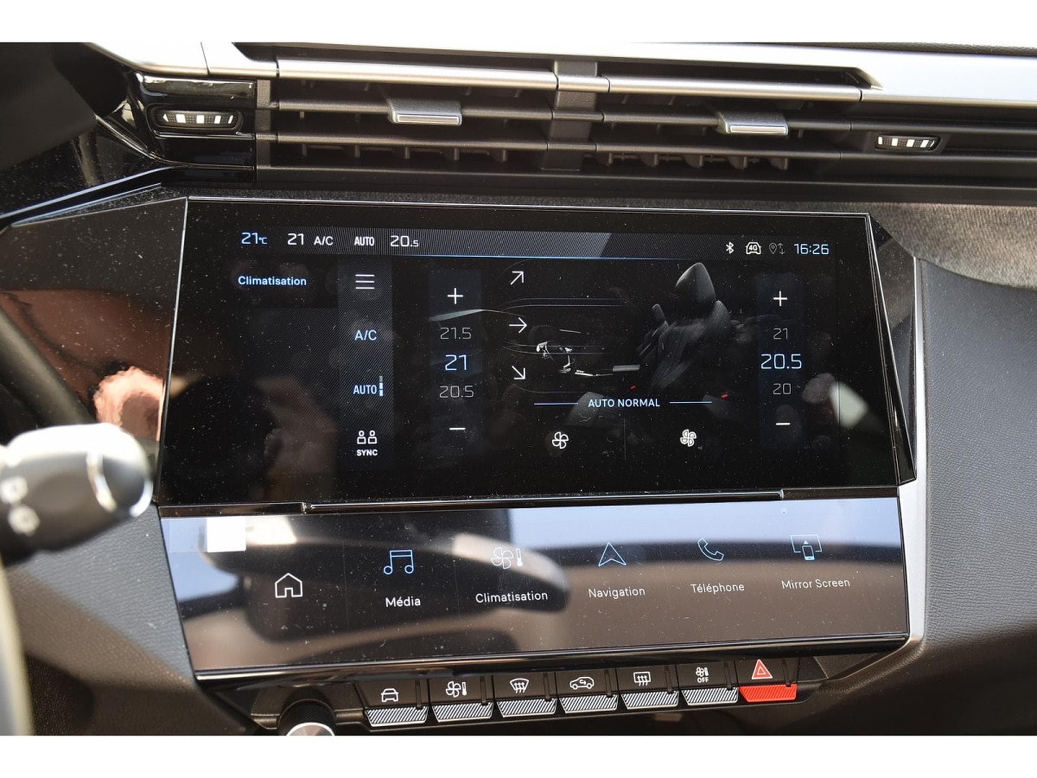 Peugeot 308 1.2 Hybrid 145 e-DCS6 Allure ACC LANE GPS CAM360 1° MAIN (2025) - Foto 19