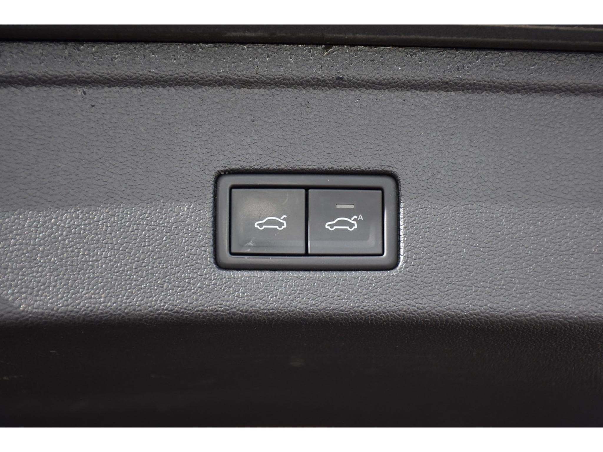 VW Touareg 3.0 TDI 4Motion R-Line Tip PANO CHFF ADD ATT RMQ MEM 1° MAIN (2021) - Foto 22