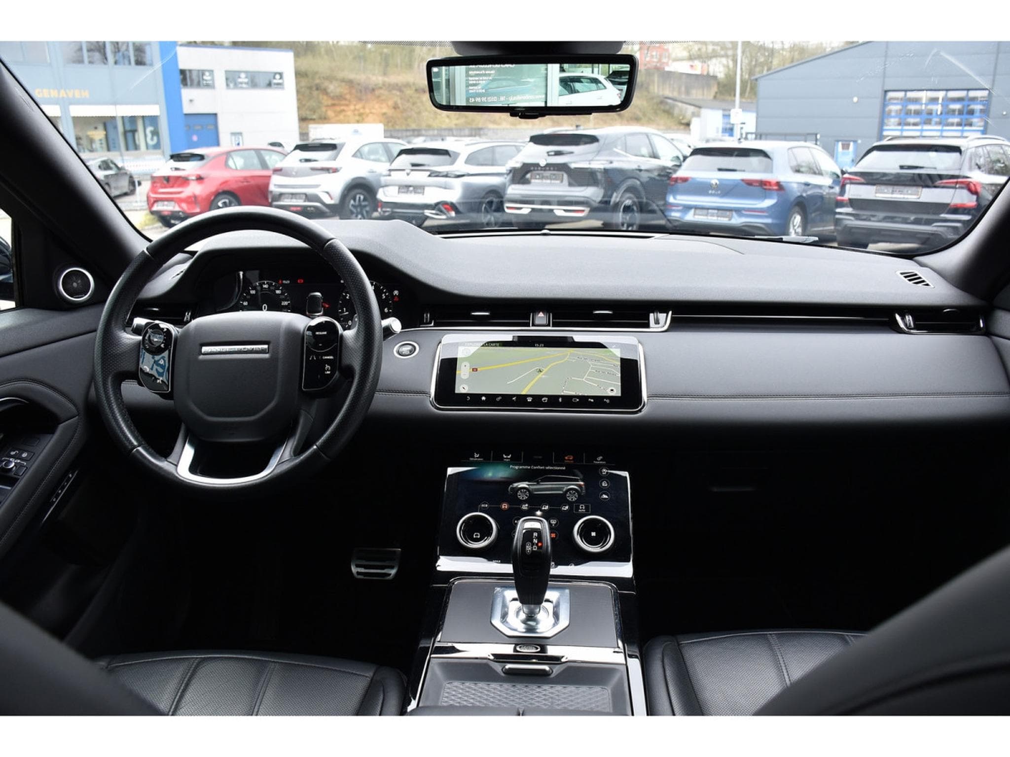 Land-Rover Range Rover Evoque 2.0 P300 R-Dynamic PANO MEMO MERIDIAN CAM LANE JA20 (2020) - Foto 10