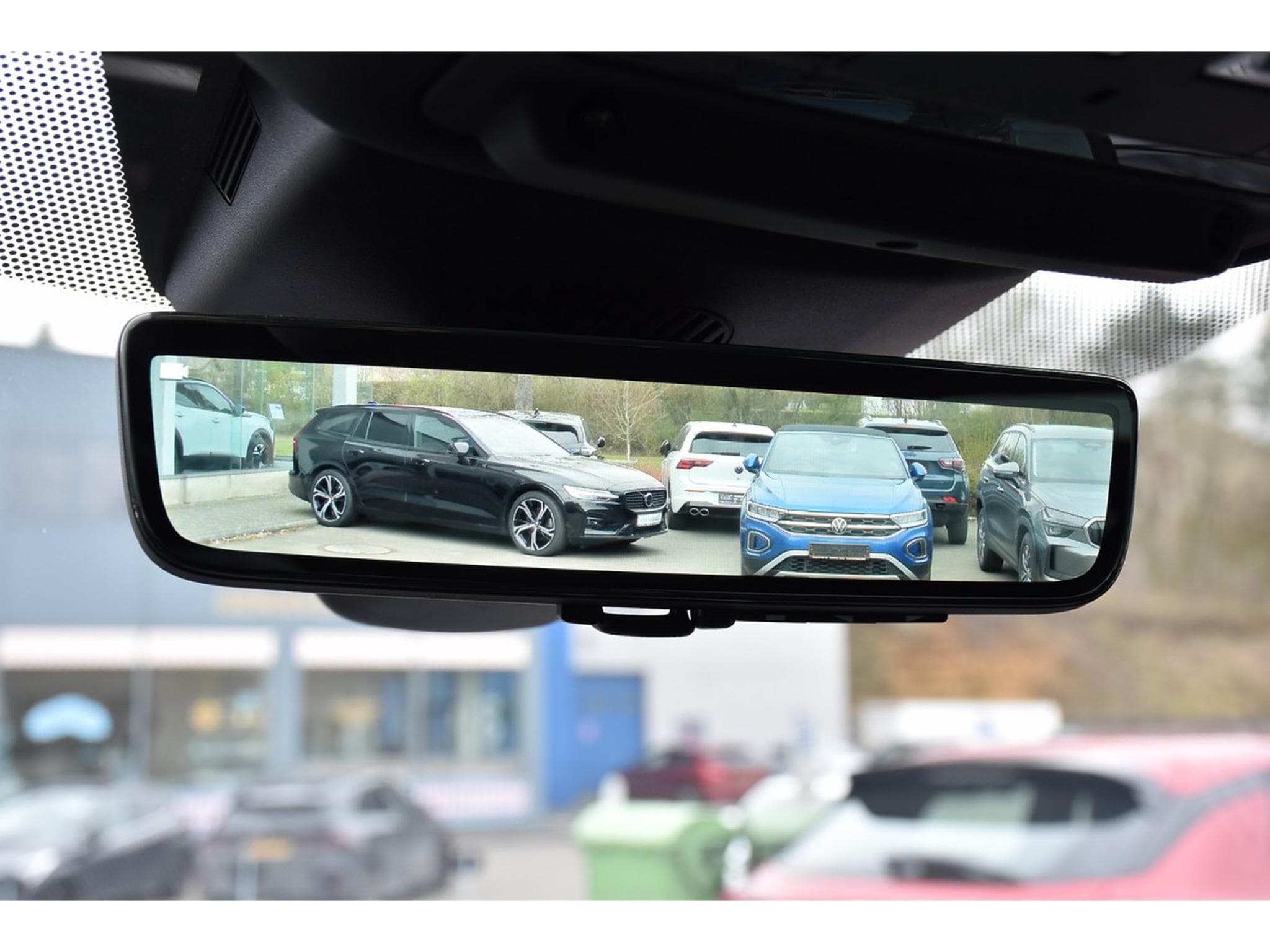 Land-Rover Range Rover Evoque 2.0 P300 R-Dynamic PANO MEMO MERIDIAN CAM LANE JA20 (2020) - Foto 17