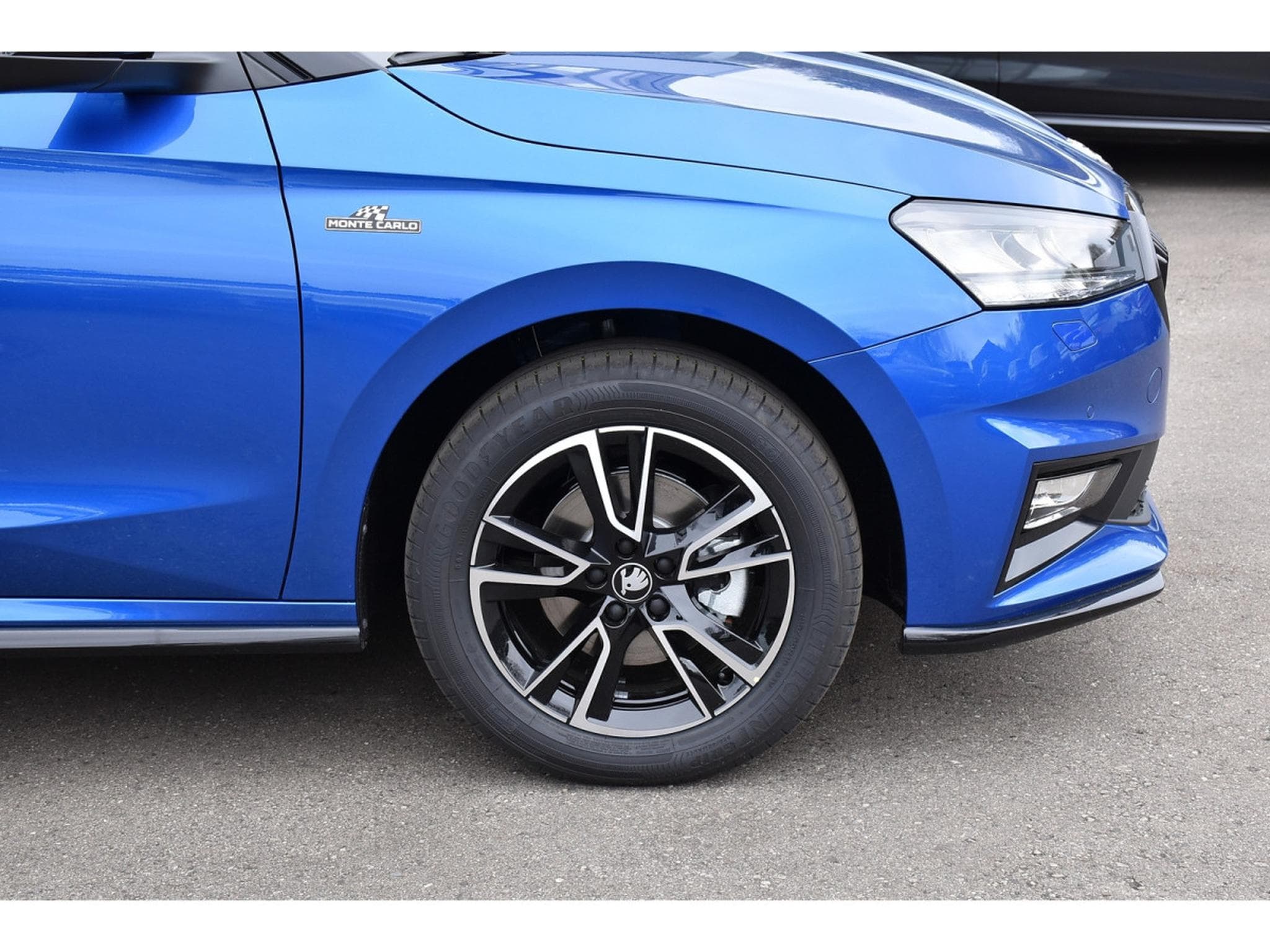 Skoda Fabia 1.0 TSI Monte Carlo DSG ACC TRAVEL CAM KESSY NEUVE (2026) - Foto 5