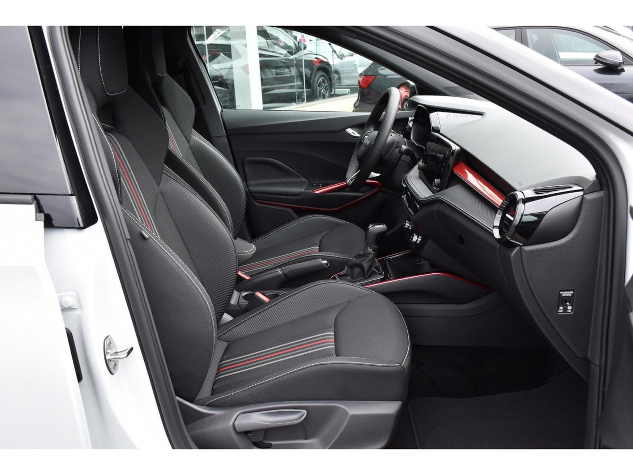 Skoda Fabia 1.0 TSI Monte Carlo DSG ACC TRAVEL CAM KESSY NEUVE (2026) - Foto 7