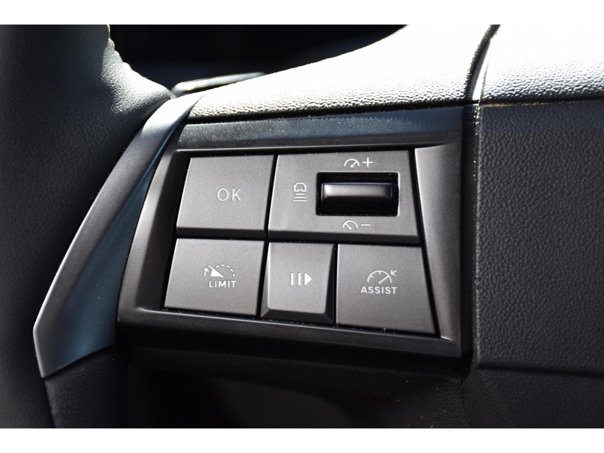 Opel Mokka 1.2 Turbo MHEV 145 Edition e-DCT6 ACC SIDE GPS CAM 1° MAIN (2025) - Foto 22