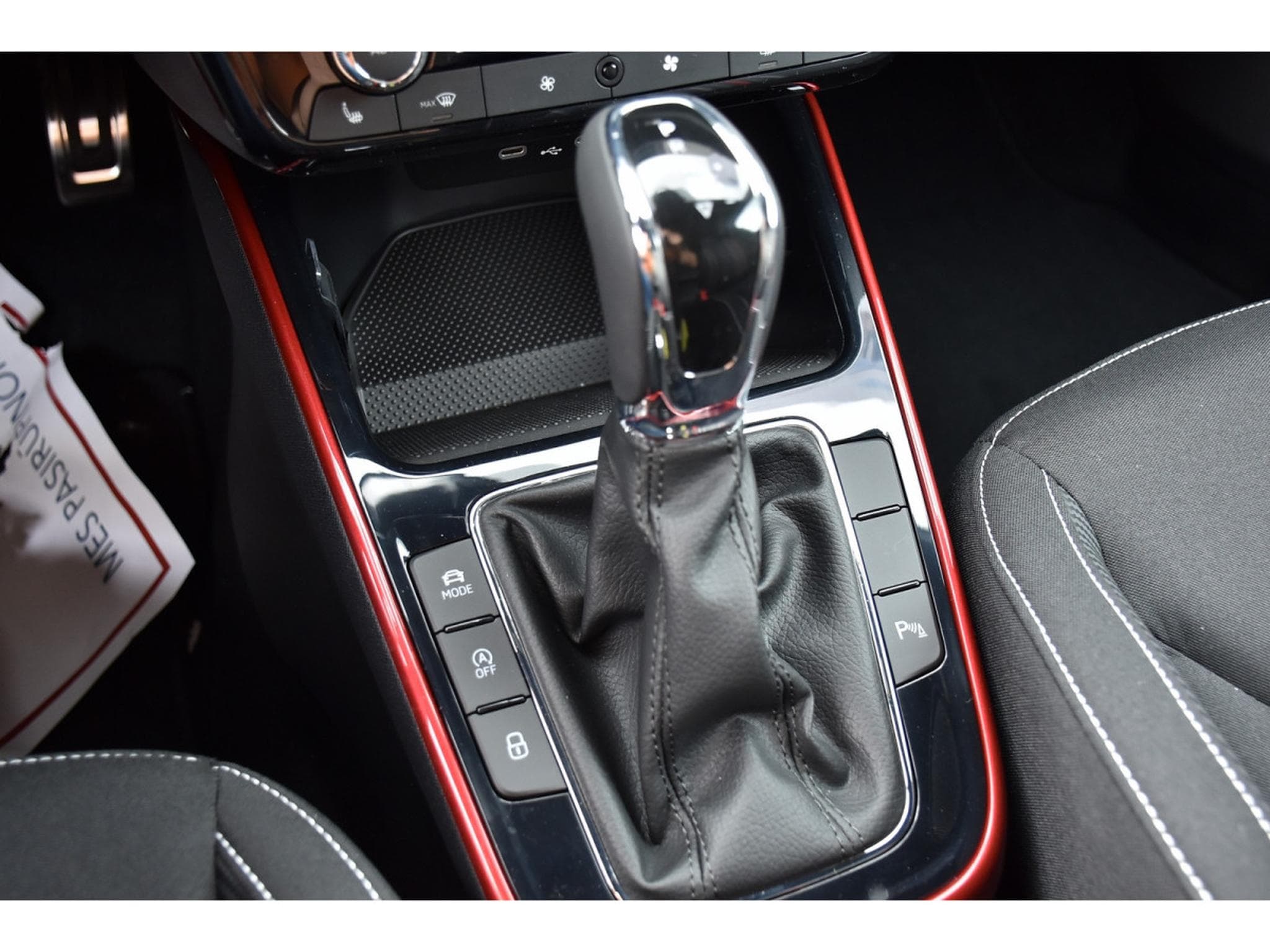 Skoda Fabia 1.0 TSI Monte Carlo DSG ACC TRAVEL CAM KESSY NEUVE (2026) - Foto 19