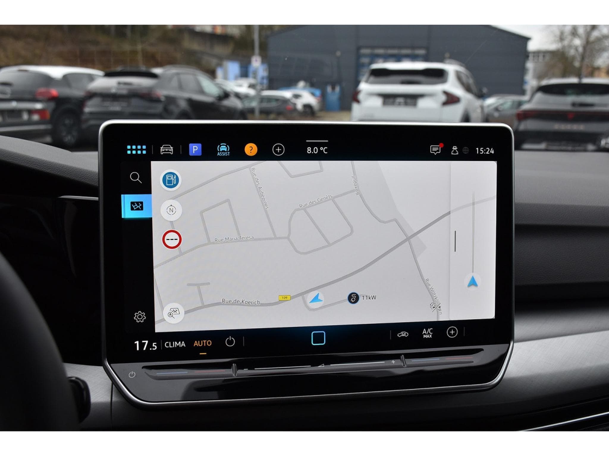 VW Golf 2.0 TDI Life DSG ACC GPS LANE 1° MAIN (2025) - Foto 10