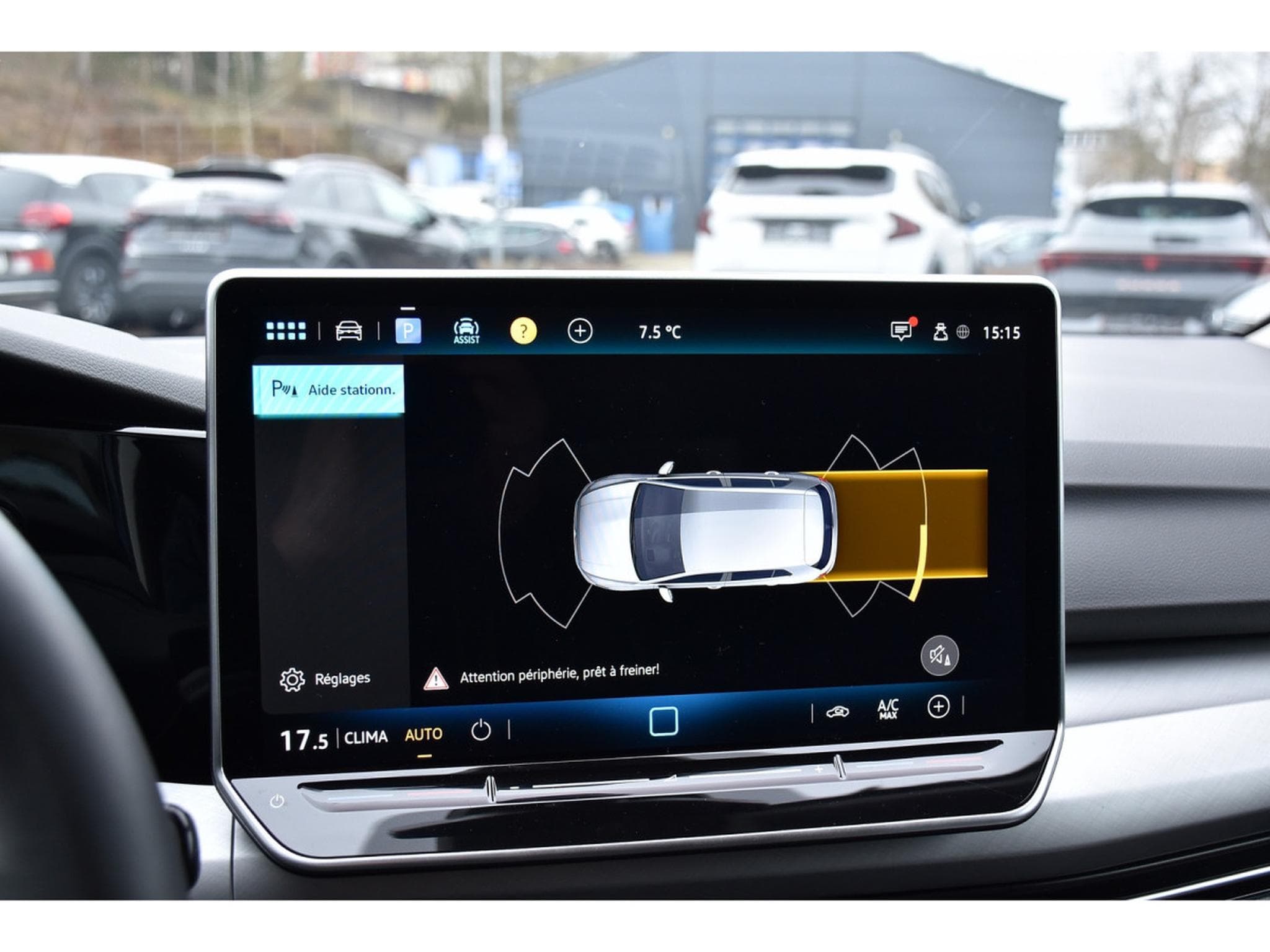 VW Golf 2.0 TDI Life DSG ACC GPS LANE 1° MAIN (2025) - Foto 17