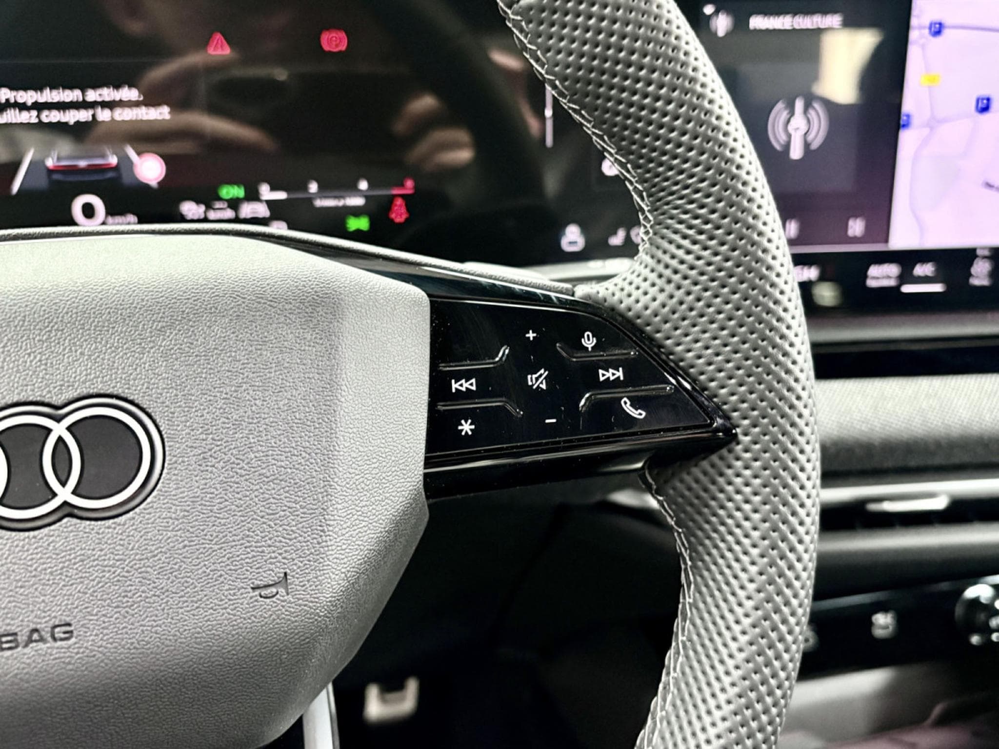 Audi A5 40 TDI 204 CV AVANT S TRONIC S LINE PLUS *360°* (2025) - Foto 11