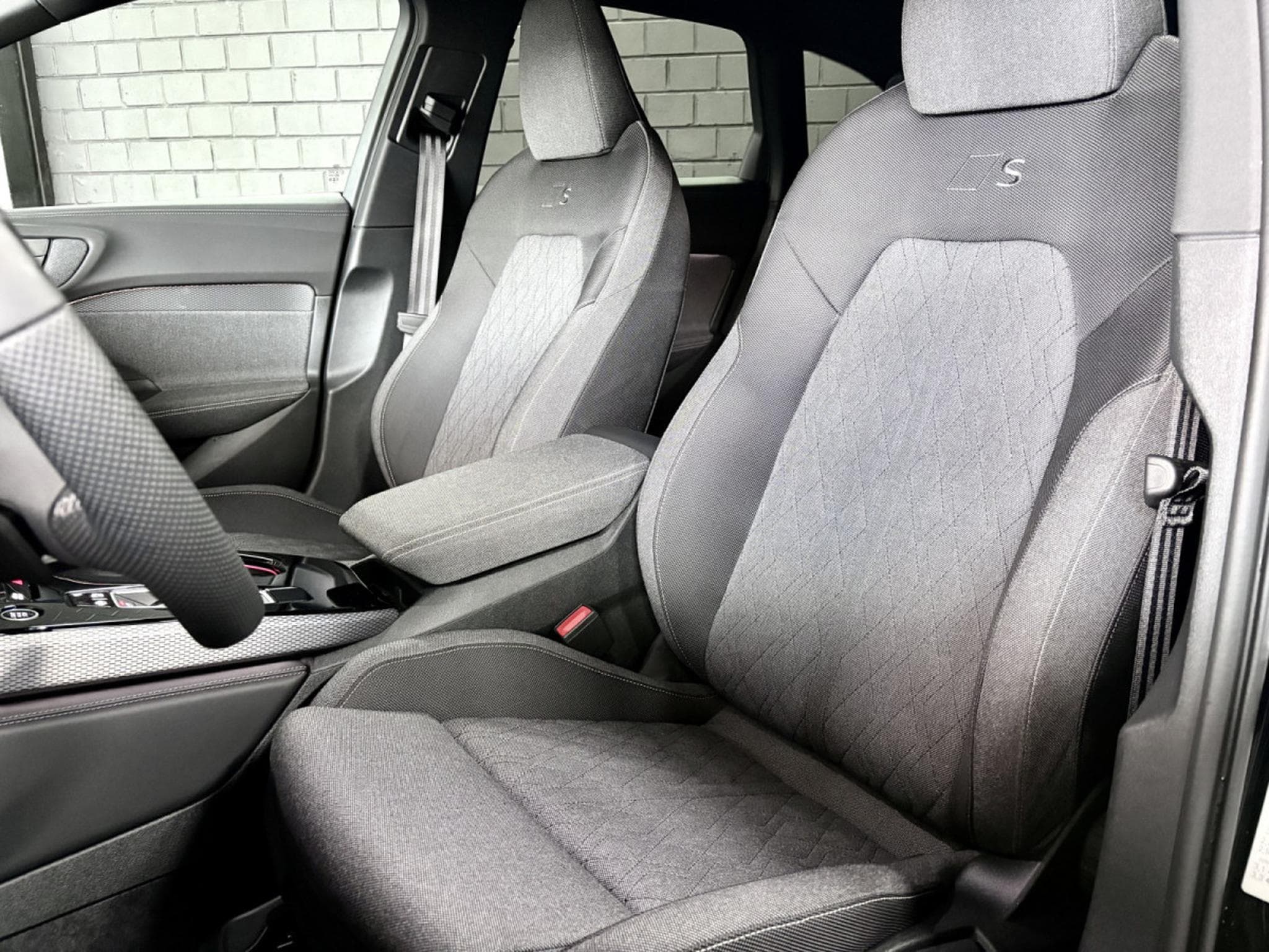 Audi A5 40 TDI 204 CV AVANT S TRONIC S LINE PLUS *360°* (2025) - Foto 6