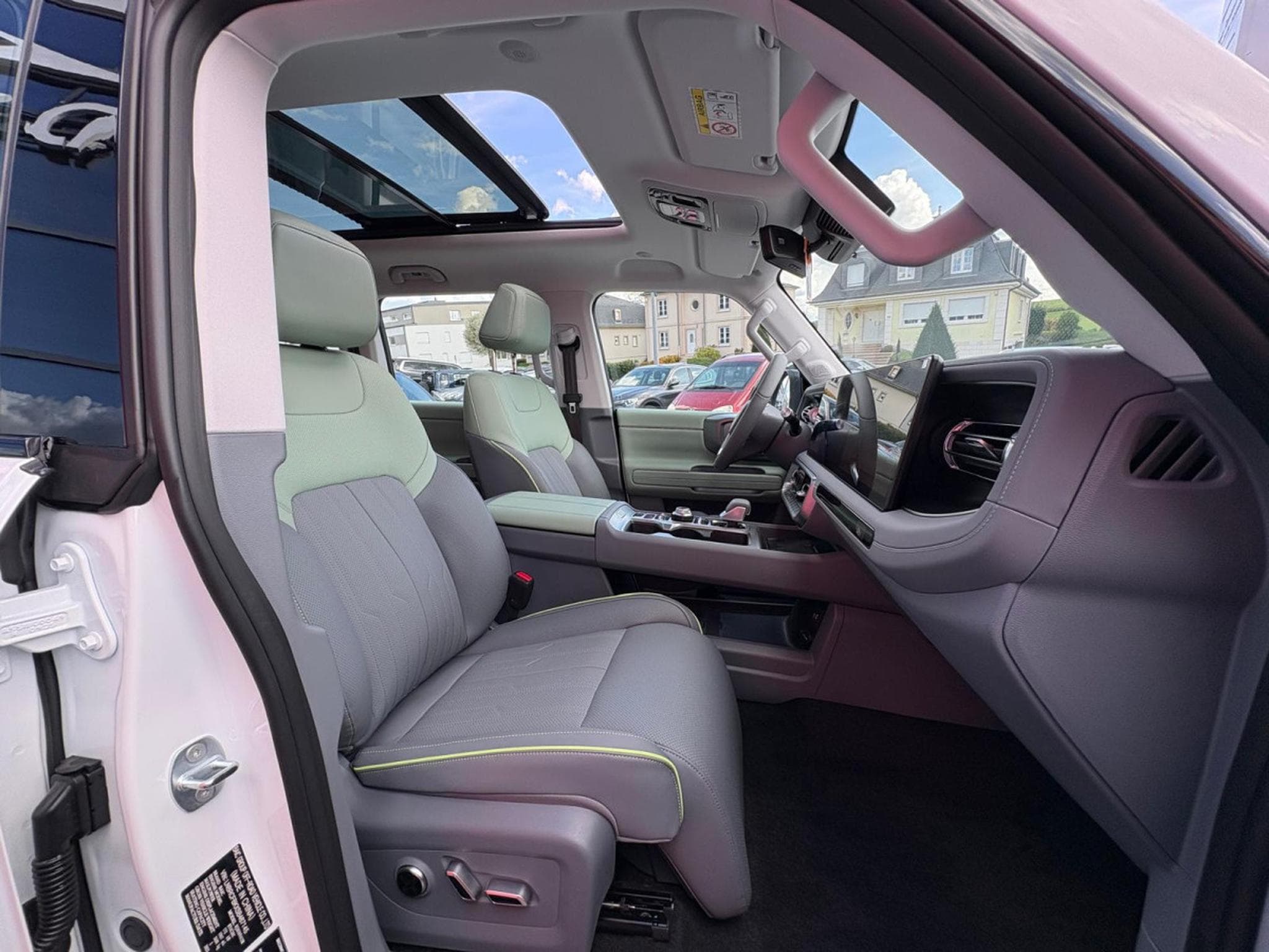 Baic BJ40 PRO TVA FULL OPTIONS (2026) - Foto 8