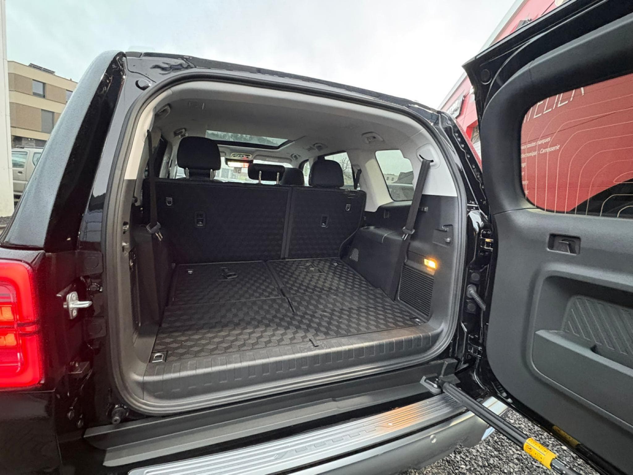 Baic BJ60 4X4 (2026) - Foto 9