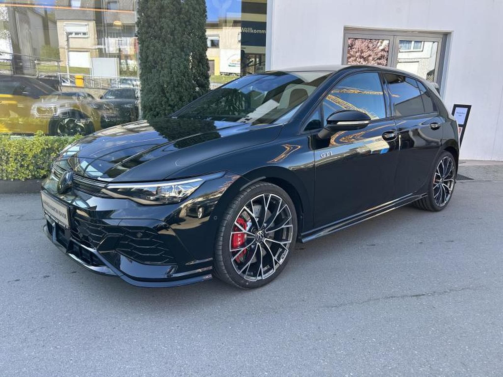 VW Golf GTI Clubsport (2025) - Photo 3