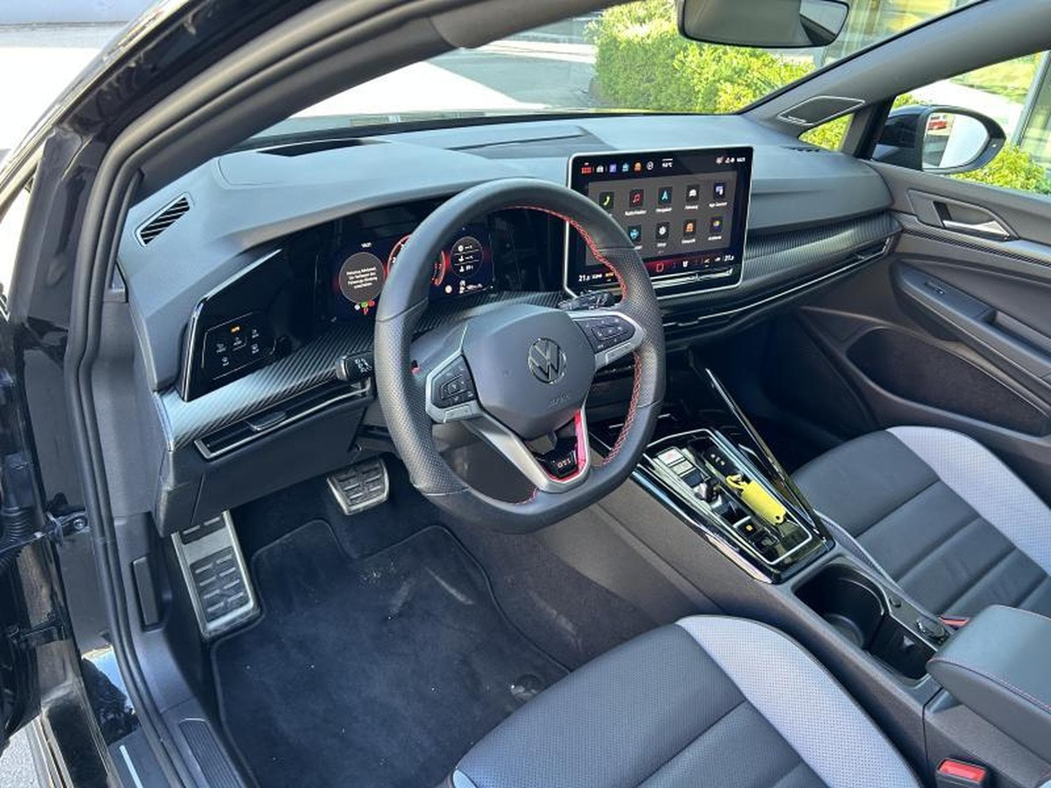 VW Golf GTI Clubsport (2025) - Photo 7