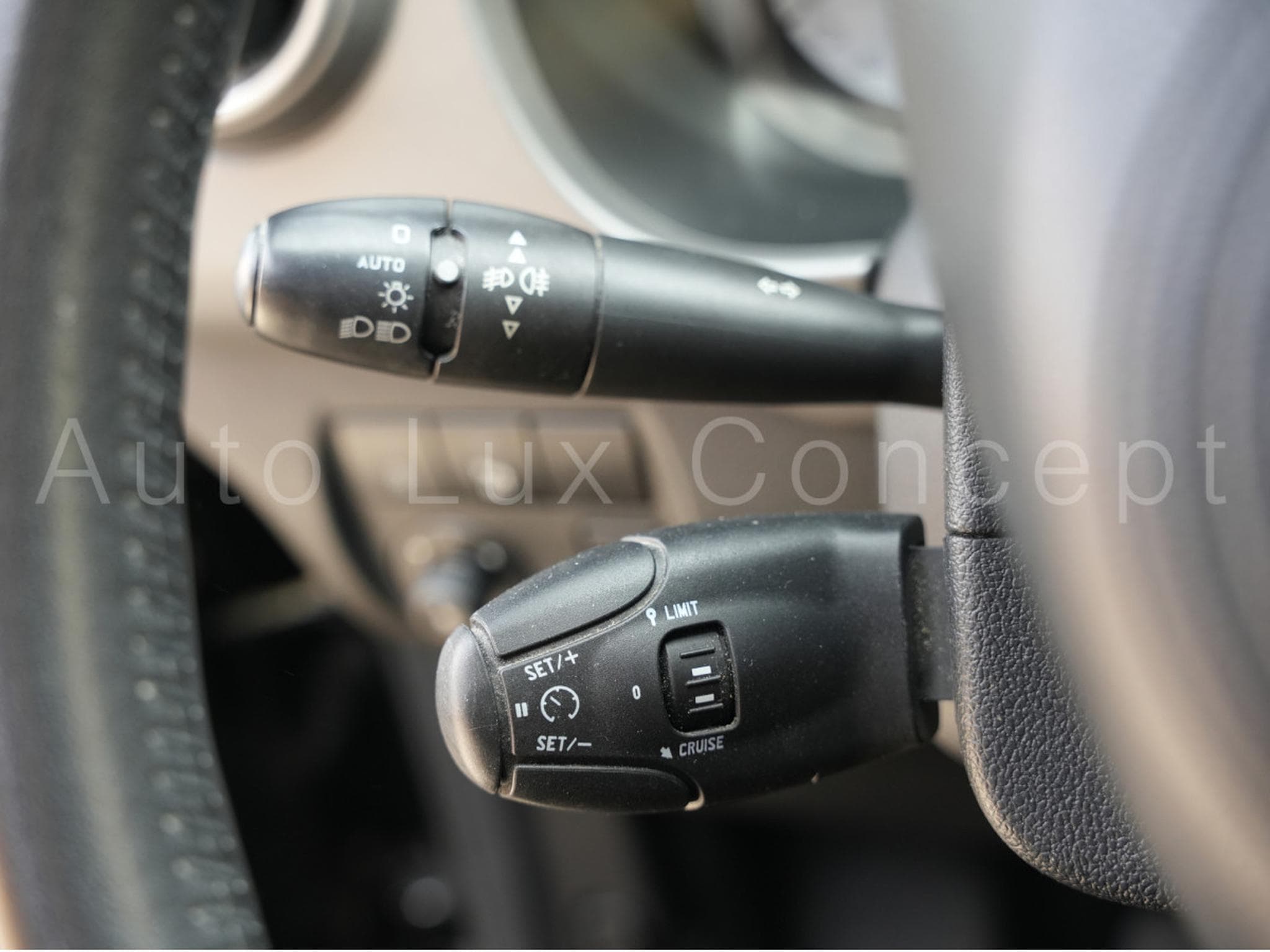 Citroën Berlingo Multispace 1.6 BlueHDi 100 ch Selection (2015) - Photo 17