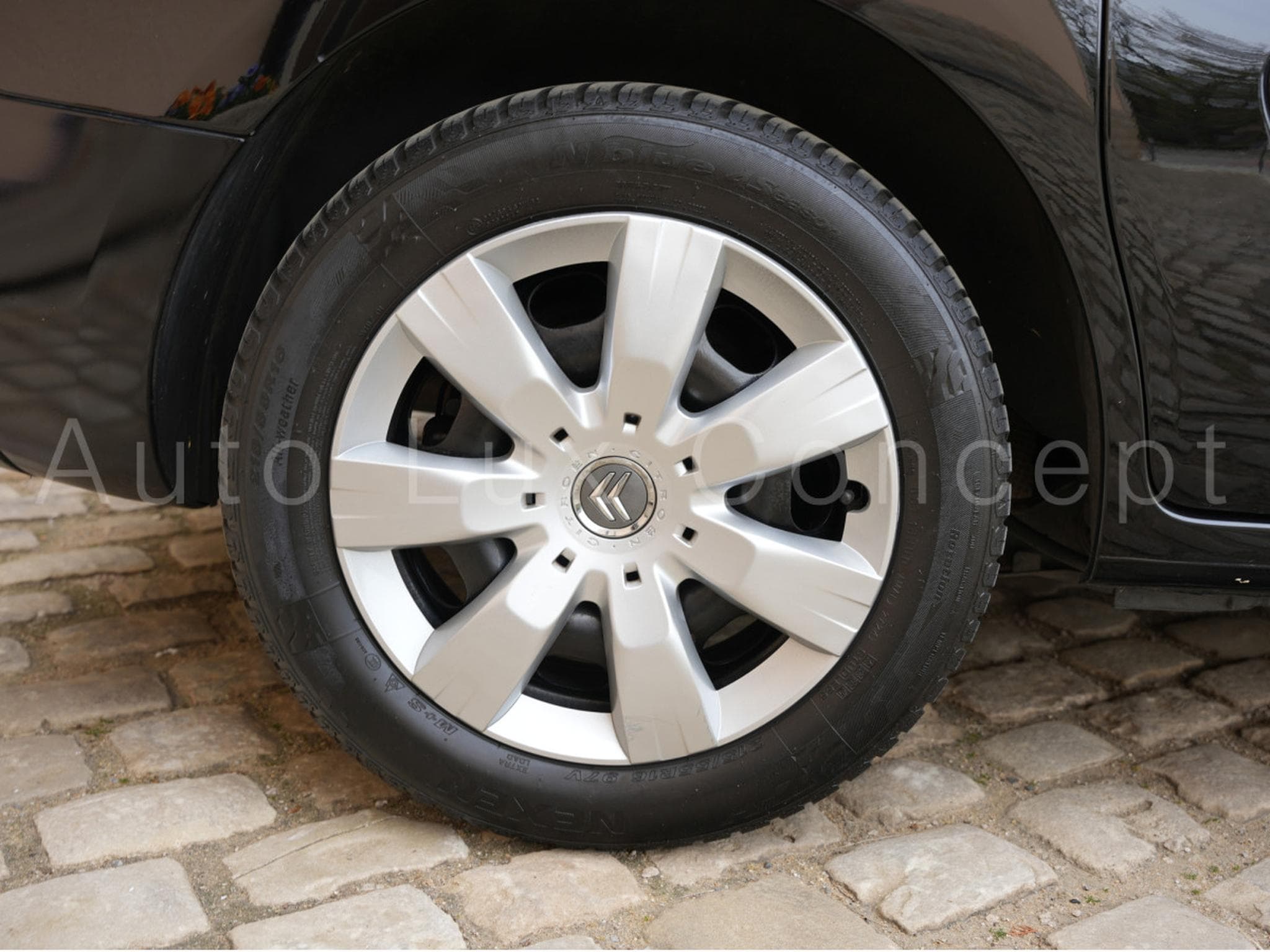 Citroën Berlingo Multispace 1.6 BlueHDi 100 ch Selection (2015) - Photo 26