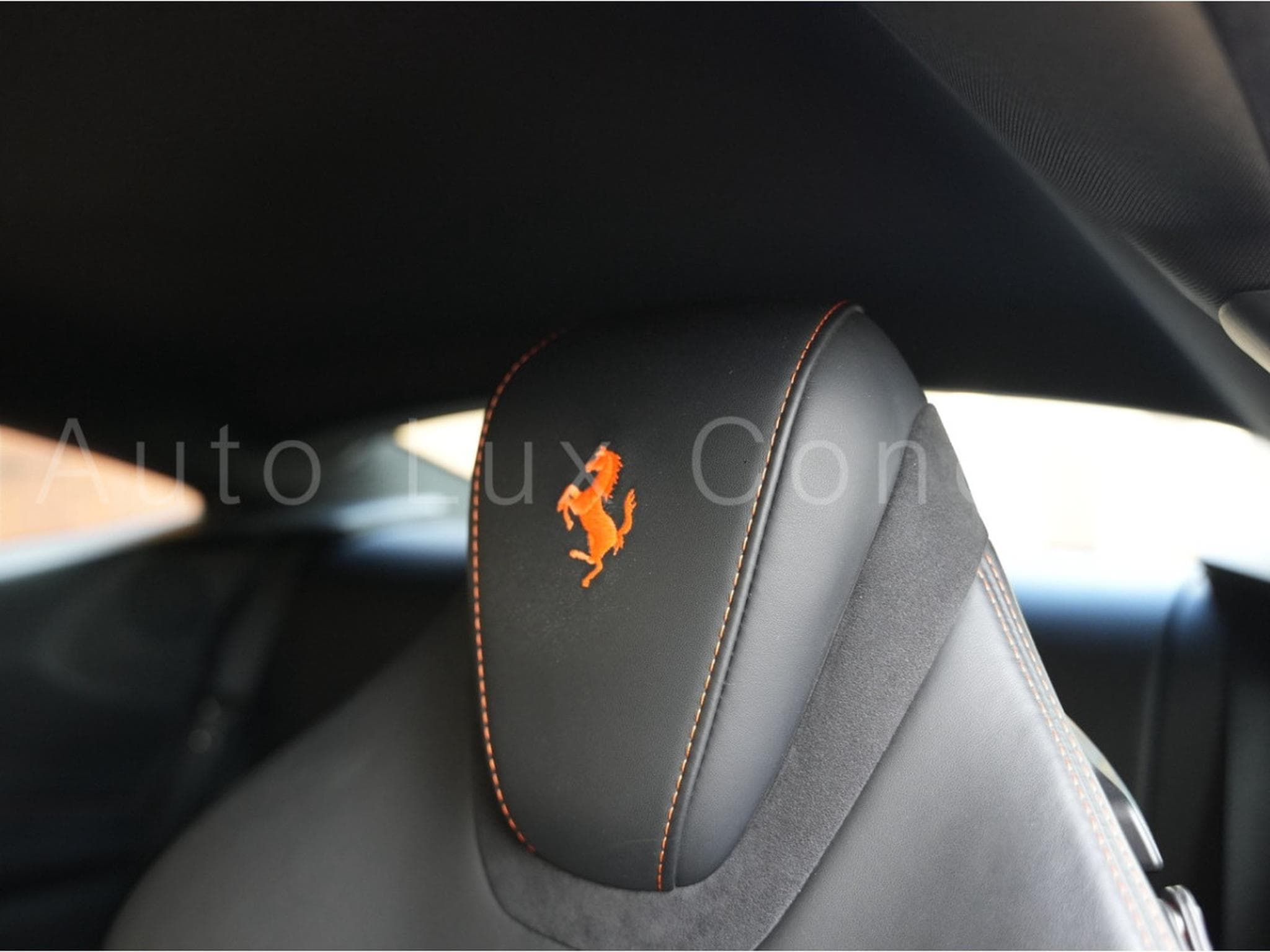 Ferrari Roma Rosso Dino (2021) - Photo 8