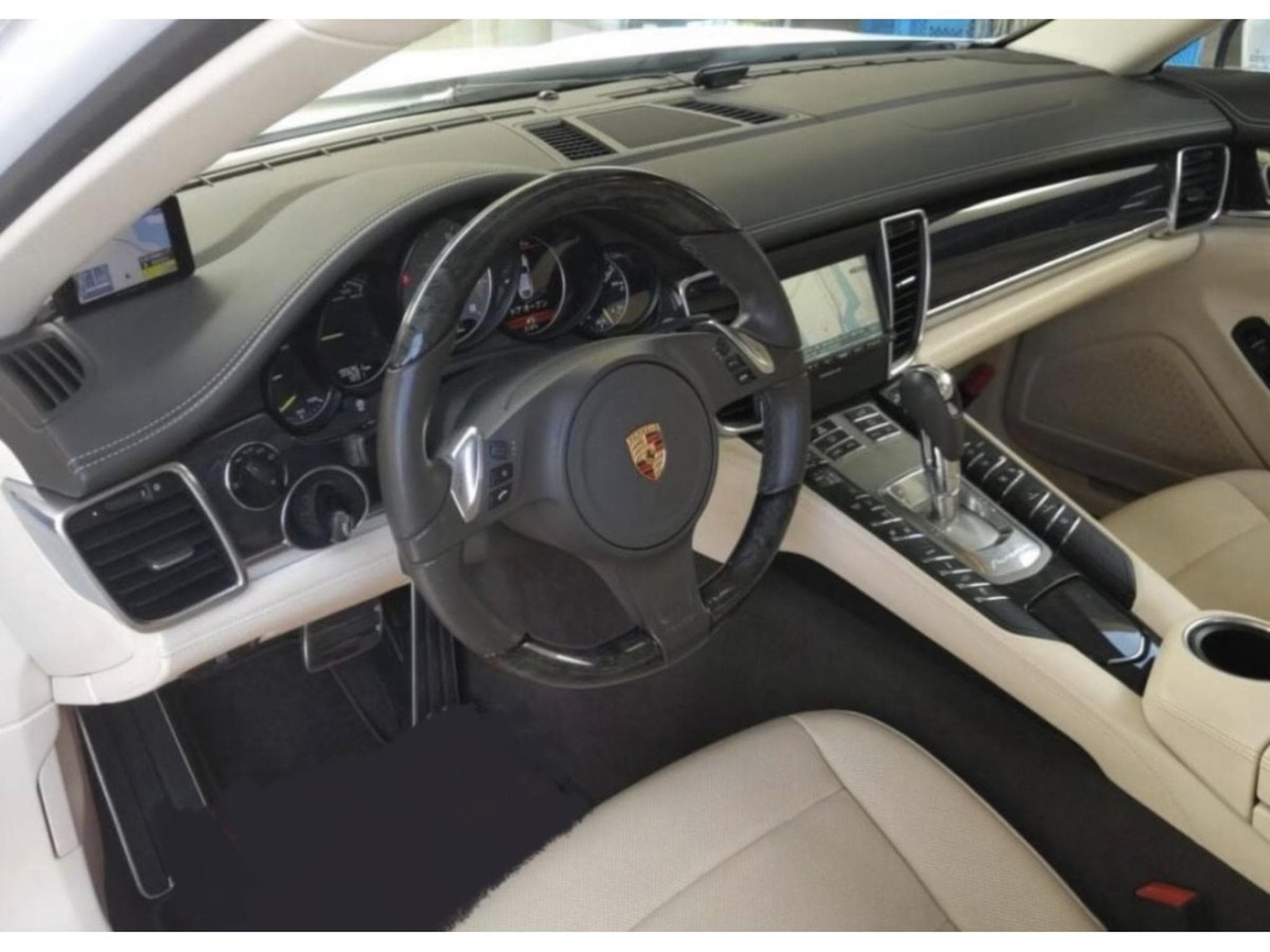 Porsche Panamera Panamera E-Hybrid S/20/Bi-Xenon/PANO/360°/Leder (2014) - Photo 7