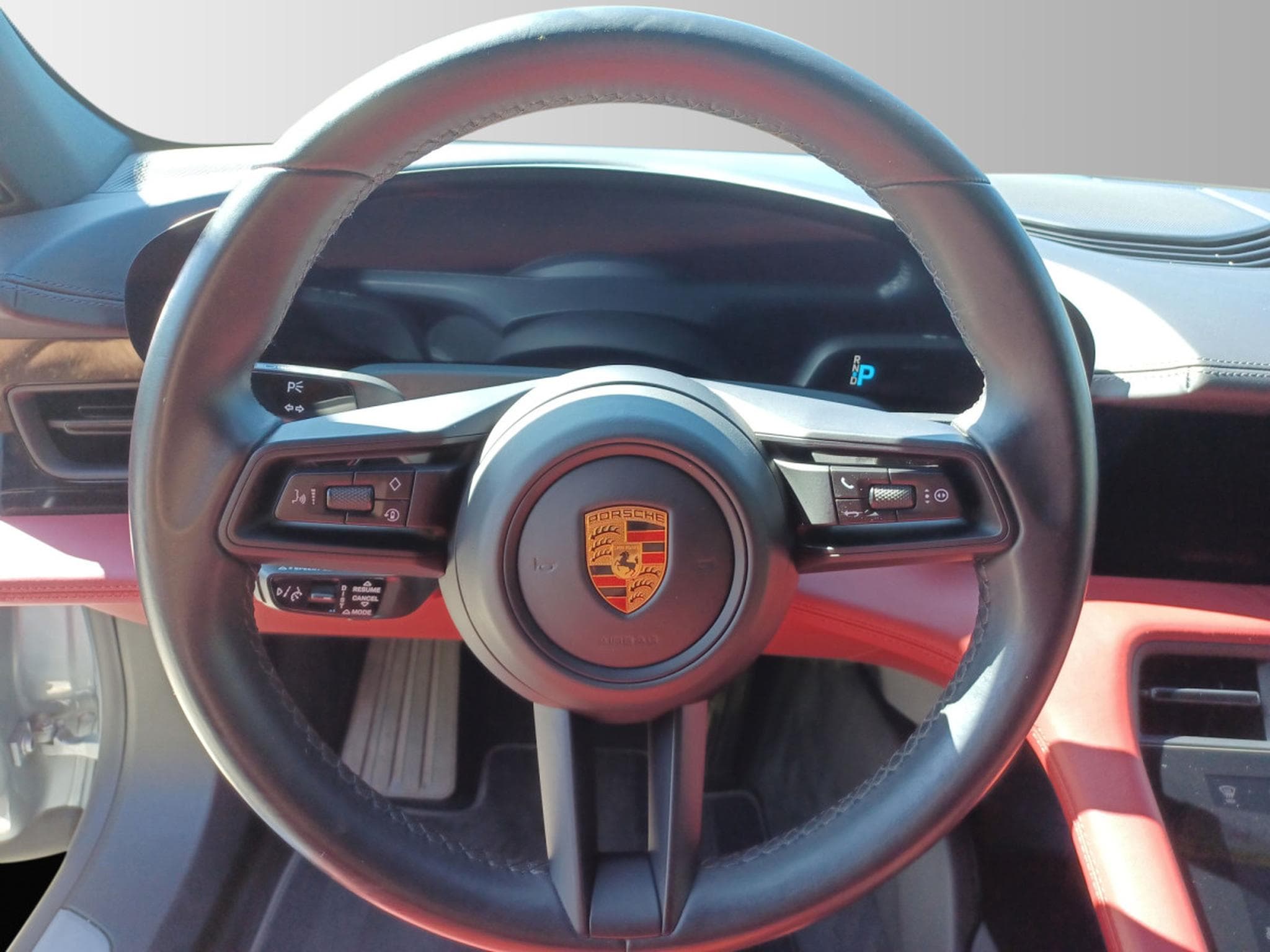 Porsche Taycan 4S (2021) - Photo 9