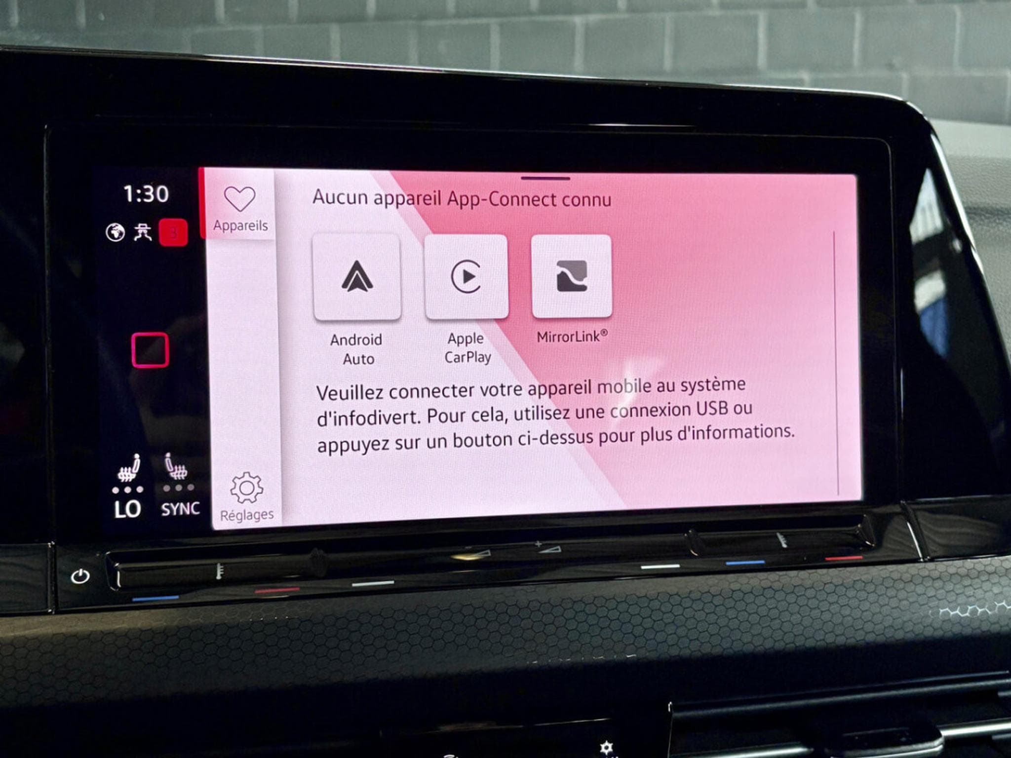 VW Golf GTI Clubsport 2.0 TSI 300 CV DSG7 *PACK PERF* AKRA* MATRIX * (2023) - Photo 16