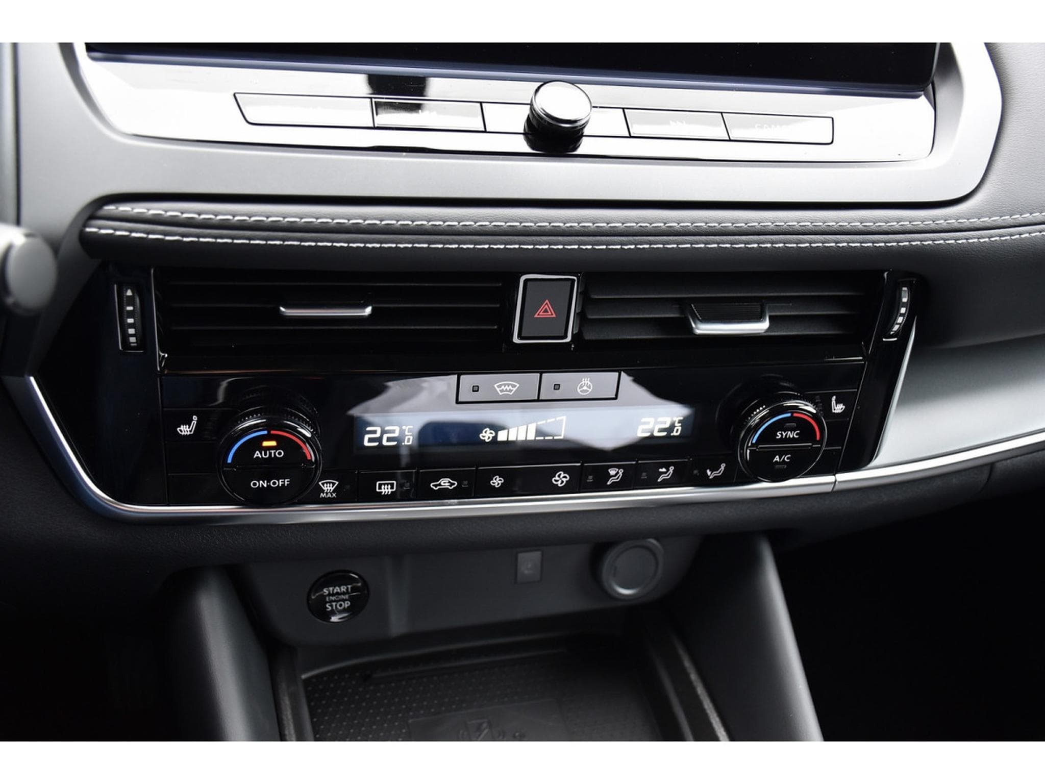 Nissan Qashqai 1.3 DIG-T MHEV N-Connecta Xtronic COLD PACK NEUF (2025) - Photo 17