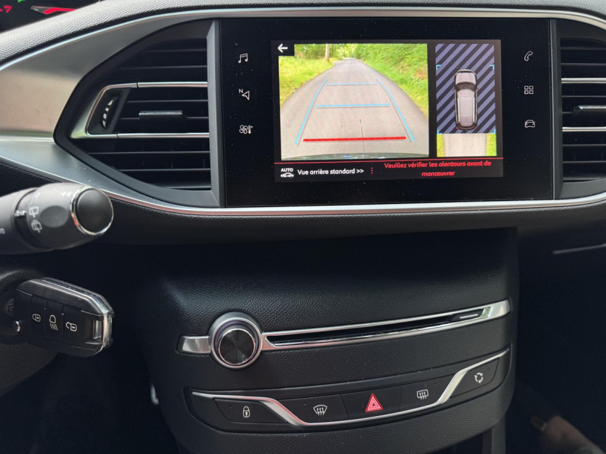 Peugeot 308 SW 1.2 Ess. 131ch Automatique GT-Line Face-Lift (2019) - Photo 14