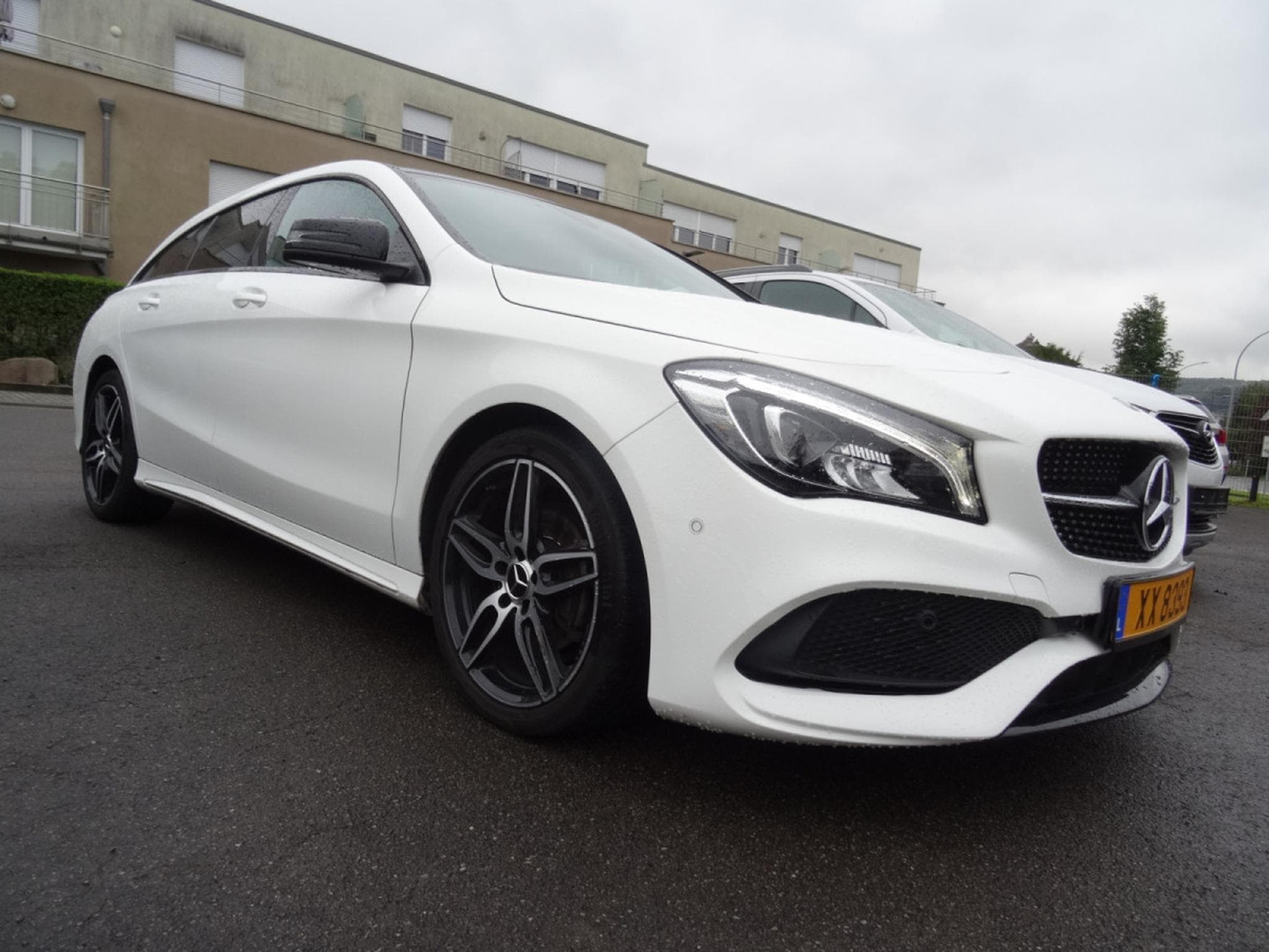 Mercedes CLA 200 Shooting Brake AMG-LINE (2019) - Photo 3