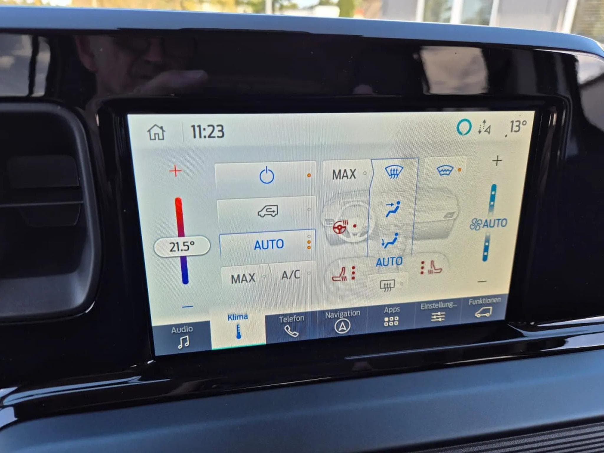 Ford Tourneo 1.0i Ecoboost 125 Active (2026) - Photo 15