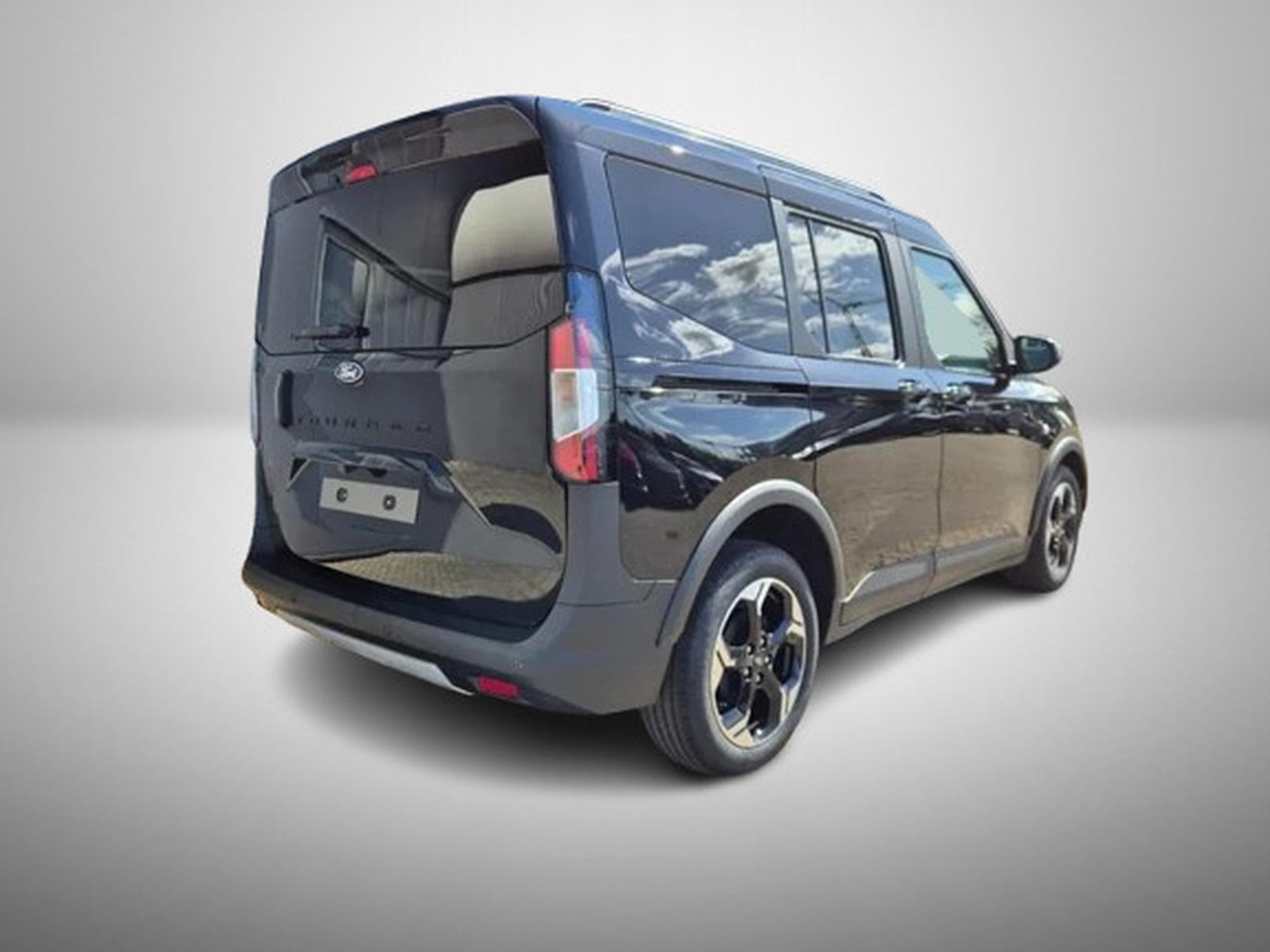 Ford Tourneo 1.0i Ecoboost 125 Active (2026) - Photo 6