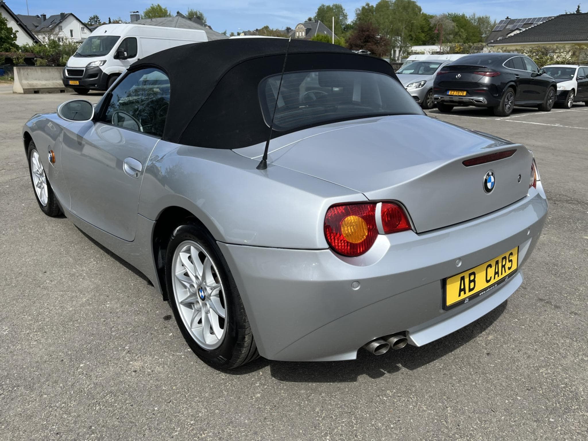 BMW Z4 2.2i Roadster Automatik Cuir Xenon PDC (2004) - Photo 17