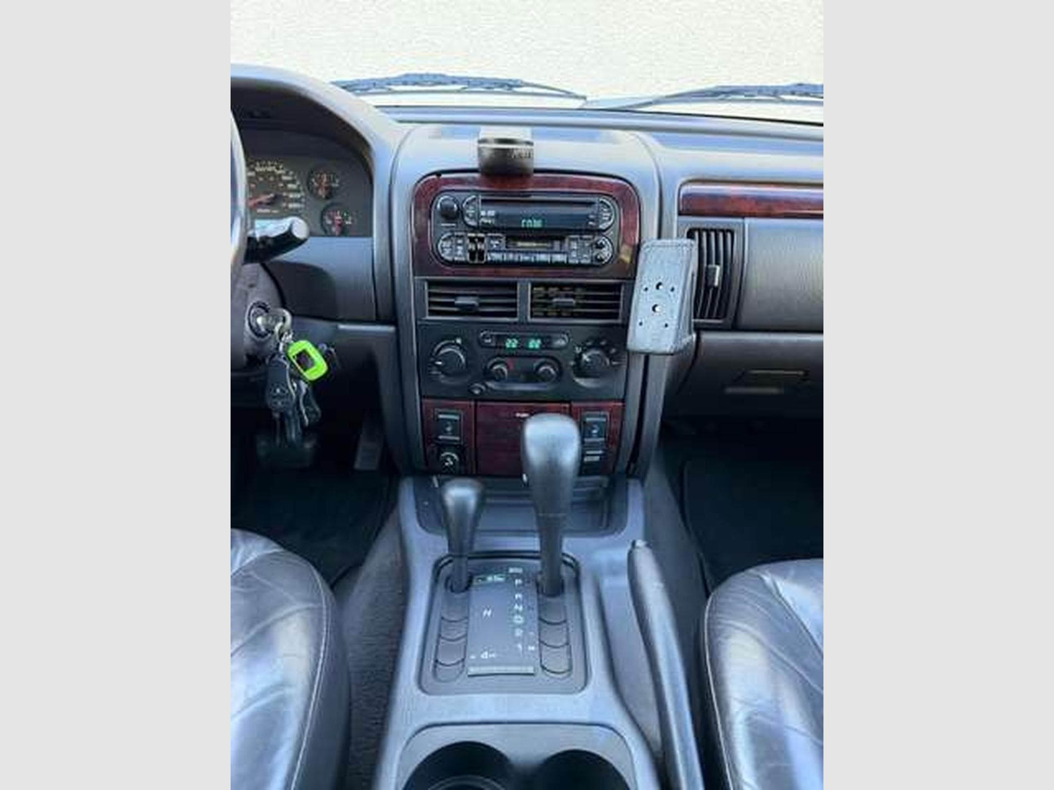 Jeep Cherokee 4.7i V8 Limited (Quadra-Drive) (2000) - Photo 10