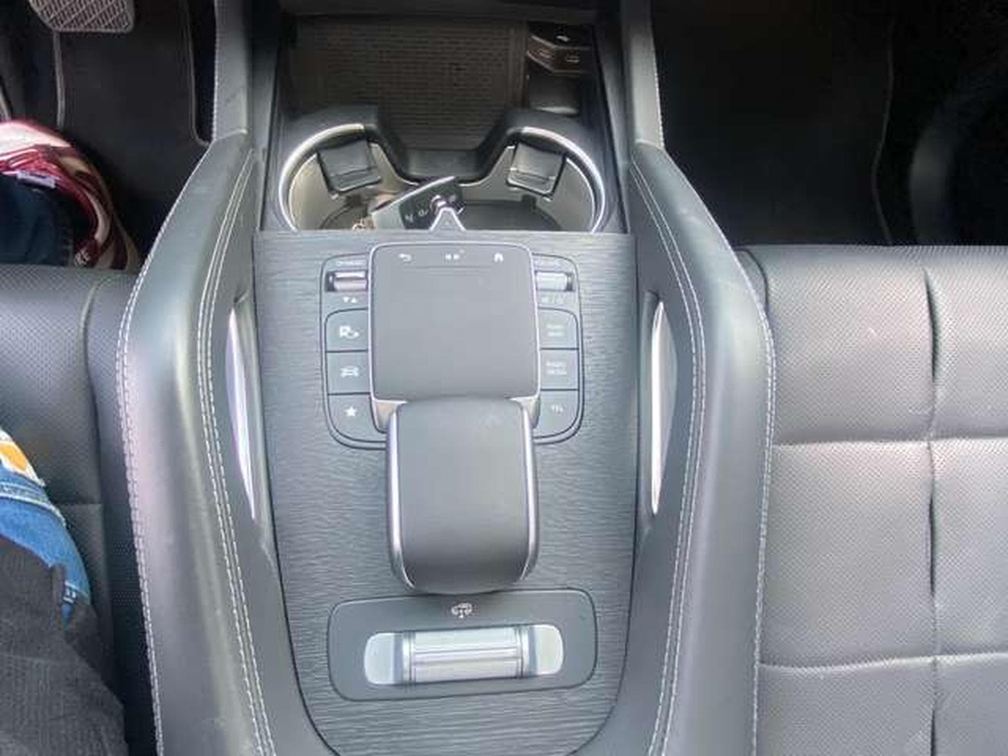 Mercedes GLE 400 GLE-Coupe 400 e 4Matic AMG Line Advanced Plus (2024) - Photo 17