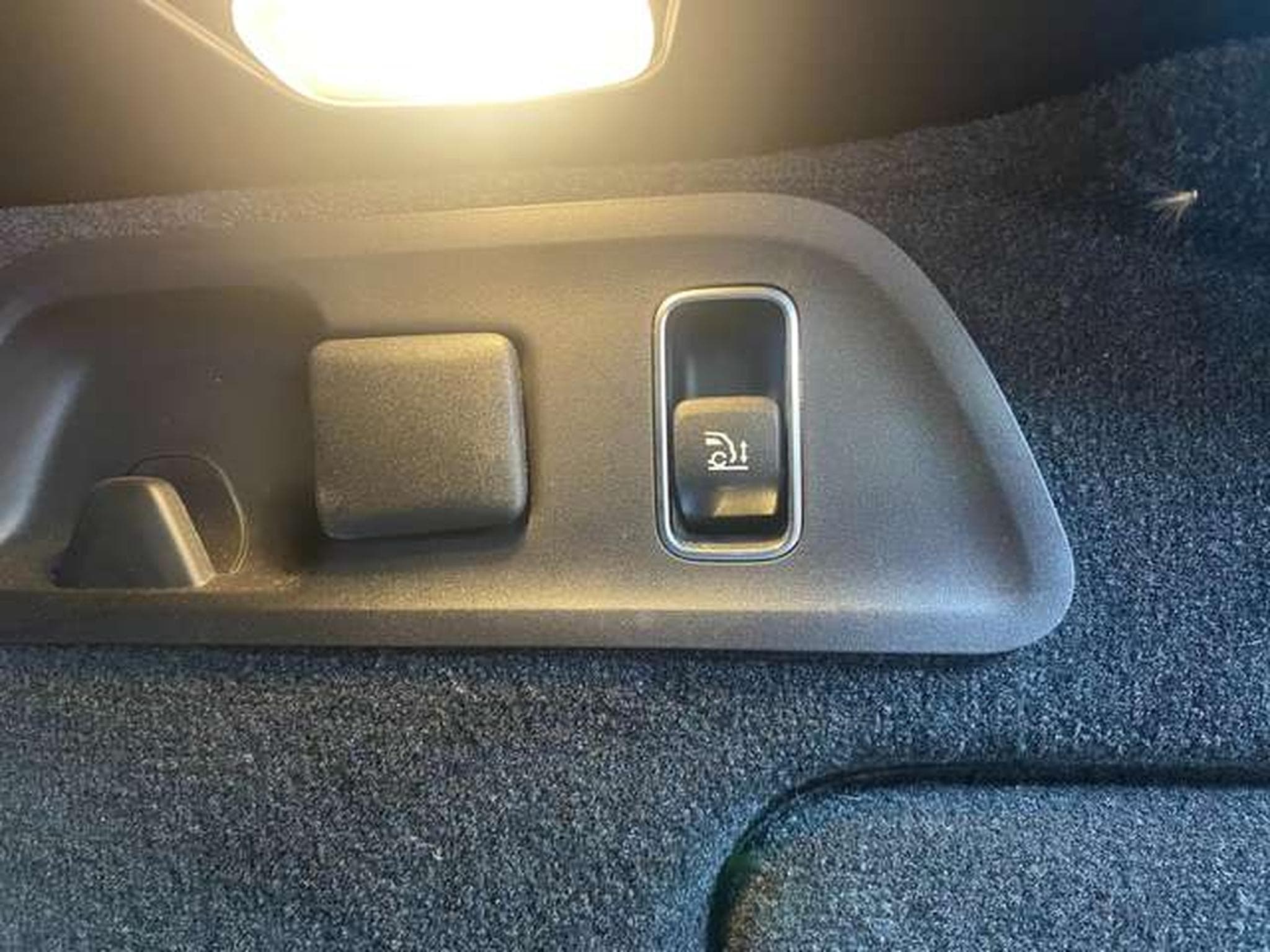 Mercedes GLE 400 GLE-Coupe 400 e 4Matic AMG Line Advanced Plus (2024) - Photo 28