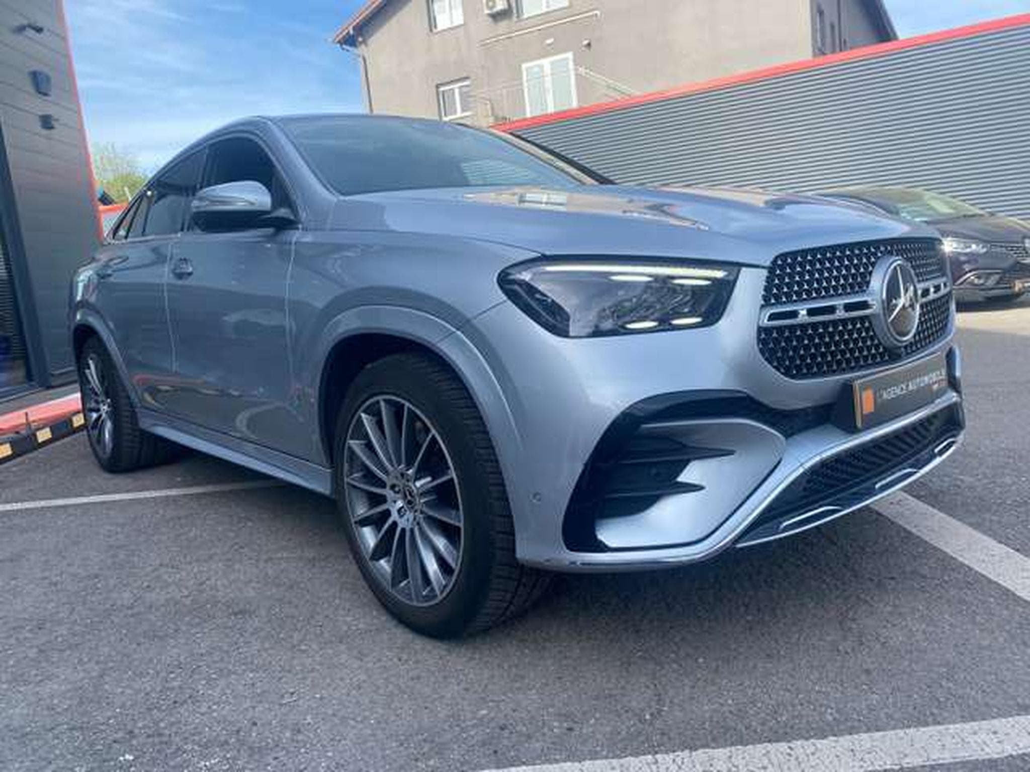 Mercedes GLE 400 GLE-Coupe 400 e 4Matic AMG Line Advanced Plus (2024) - Photo 3