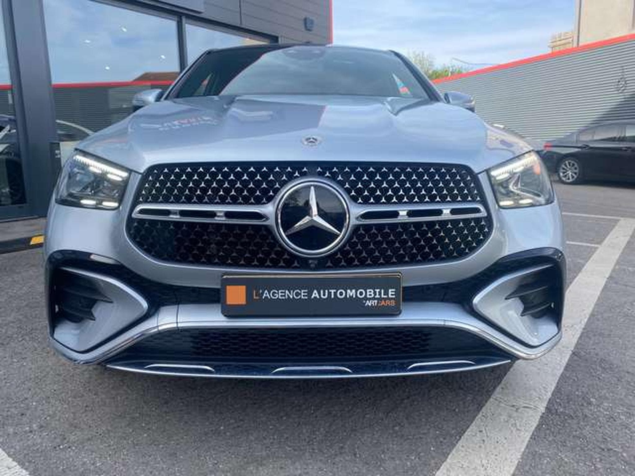 Mercedes GLE 400 GLE-Coupe 400 e 4Matic AMG Line Advanced Plus (2024) - Photo 4