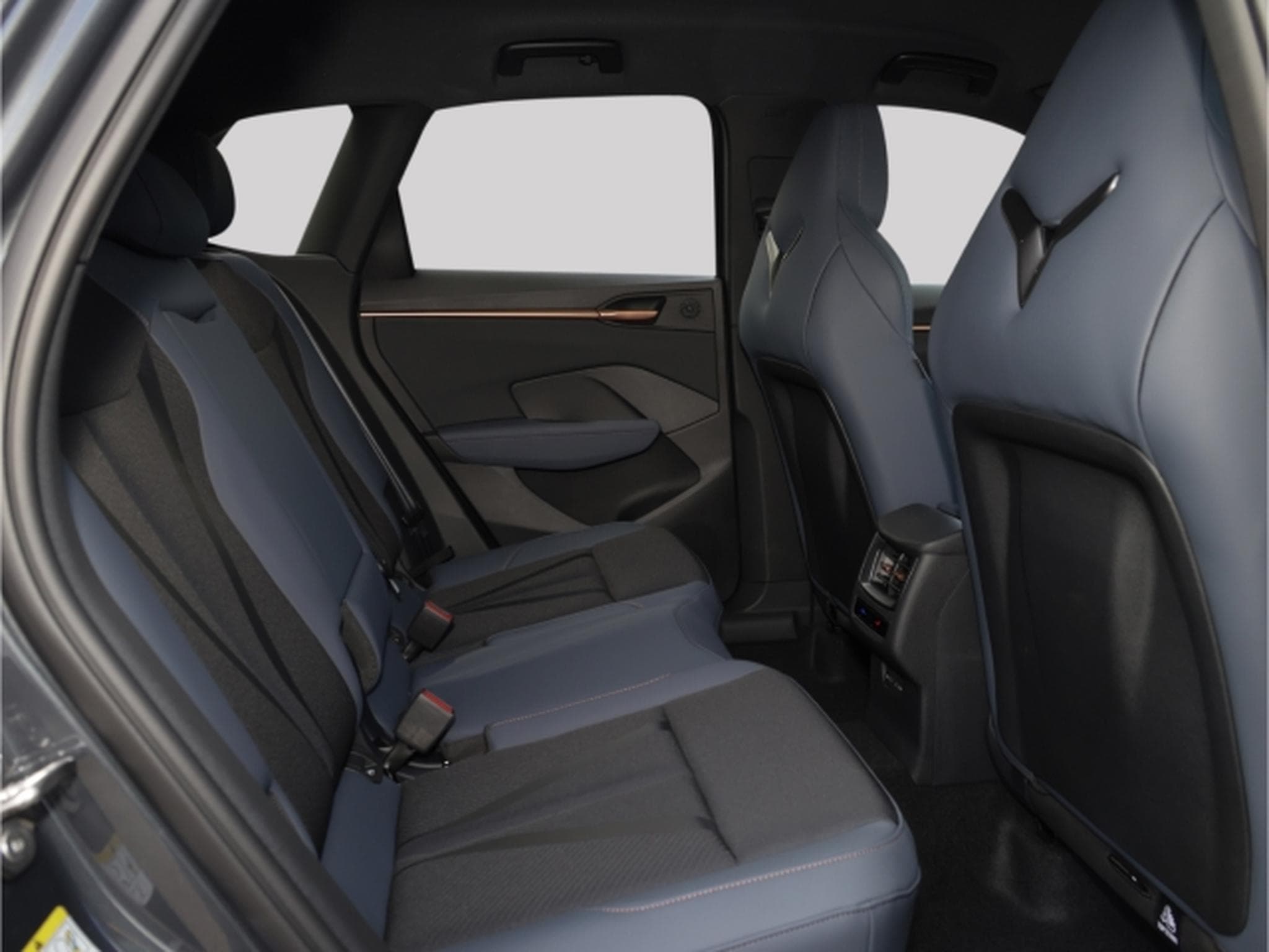 Cupra Terramar 1.5 eTSI DSG Voll-LED Kamera (2026) - Photo 7