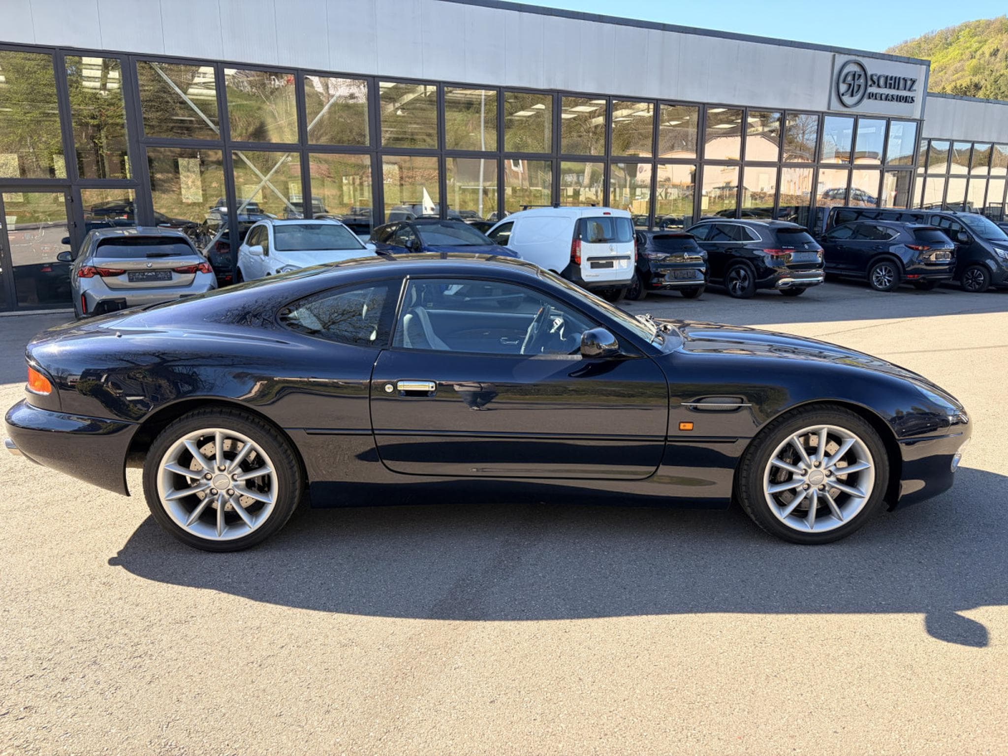 Aston-Martin DB7 V12 6.0 (2002) - Photo 2