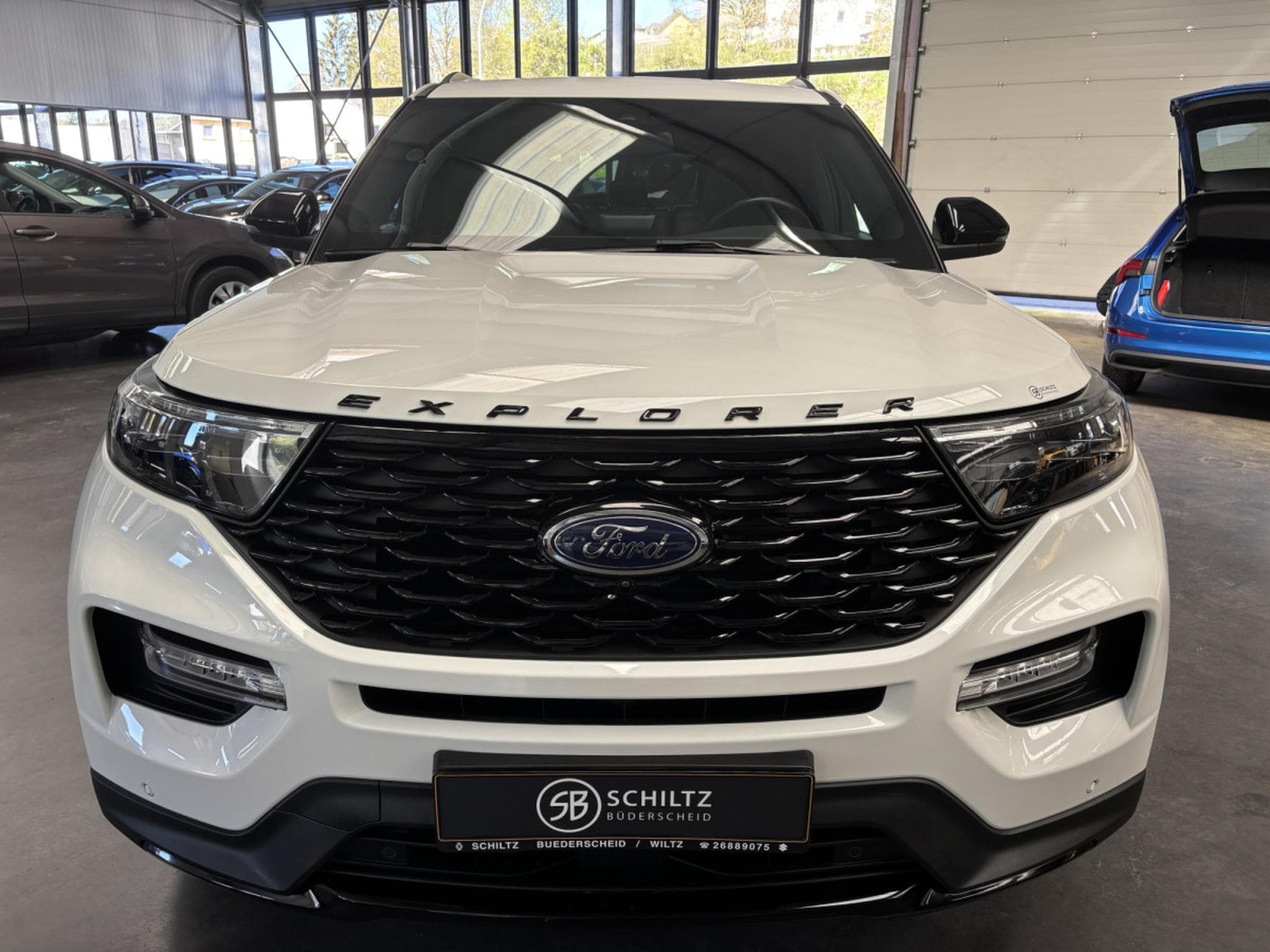 Ford Explorer 3.0 St Line Plug-in Hybrid 7 Seats (2021) - Photo 7