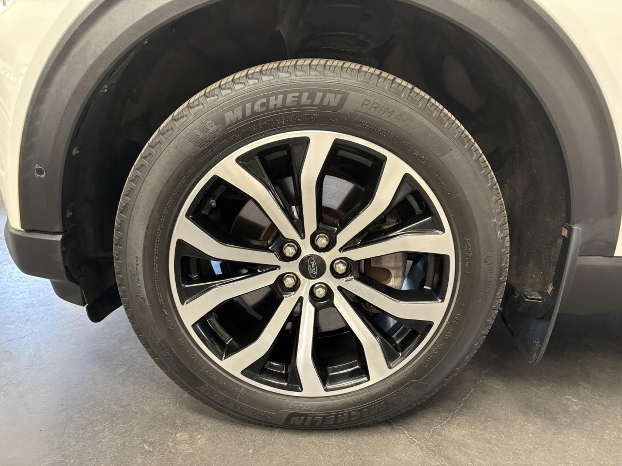 Ford Explorer 3.0 St Line Plug-in Hybrid 7 Seats (2021) - Photo 8